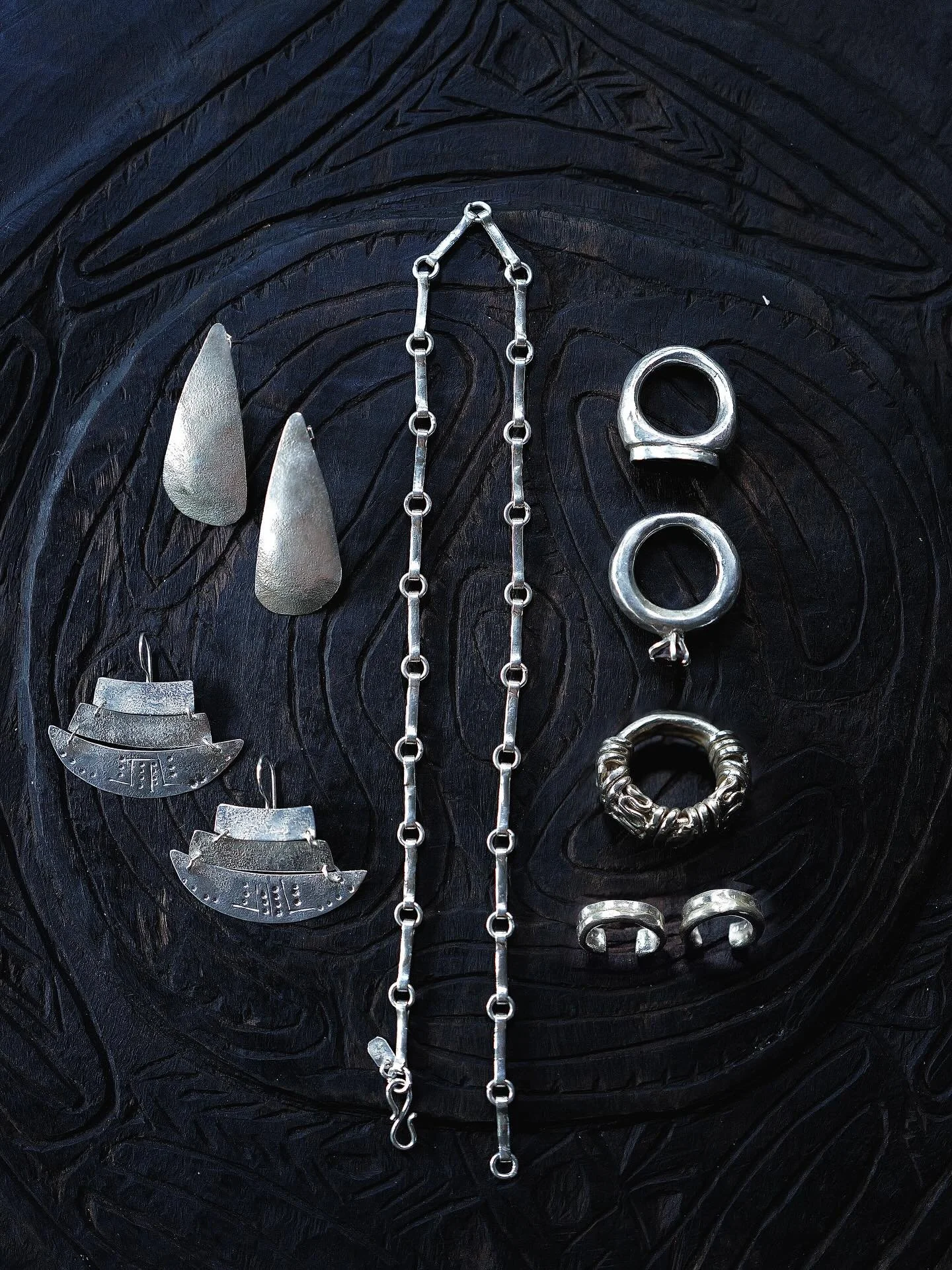 A Few of My Favourite Things&hellip;&hellip;ATM!!! Bx #ewajewelry
:
:
#custommade #wearwhatyoulove #handmade #triballuxe #raw #real #silver #jewelry #jewelrydesigner #mystyle #musthave #statementjewelry #womendesigningforwomen #portdouglas #fashion #