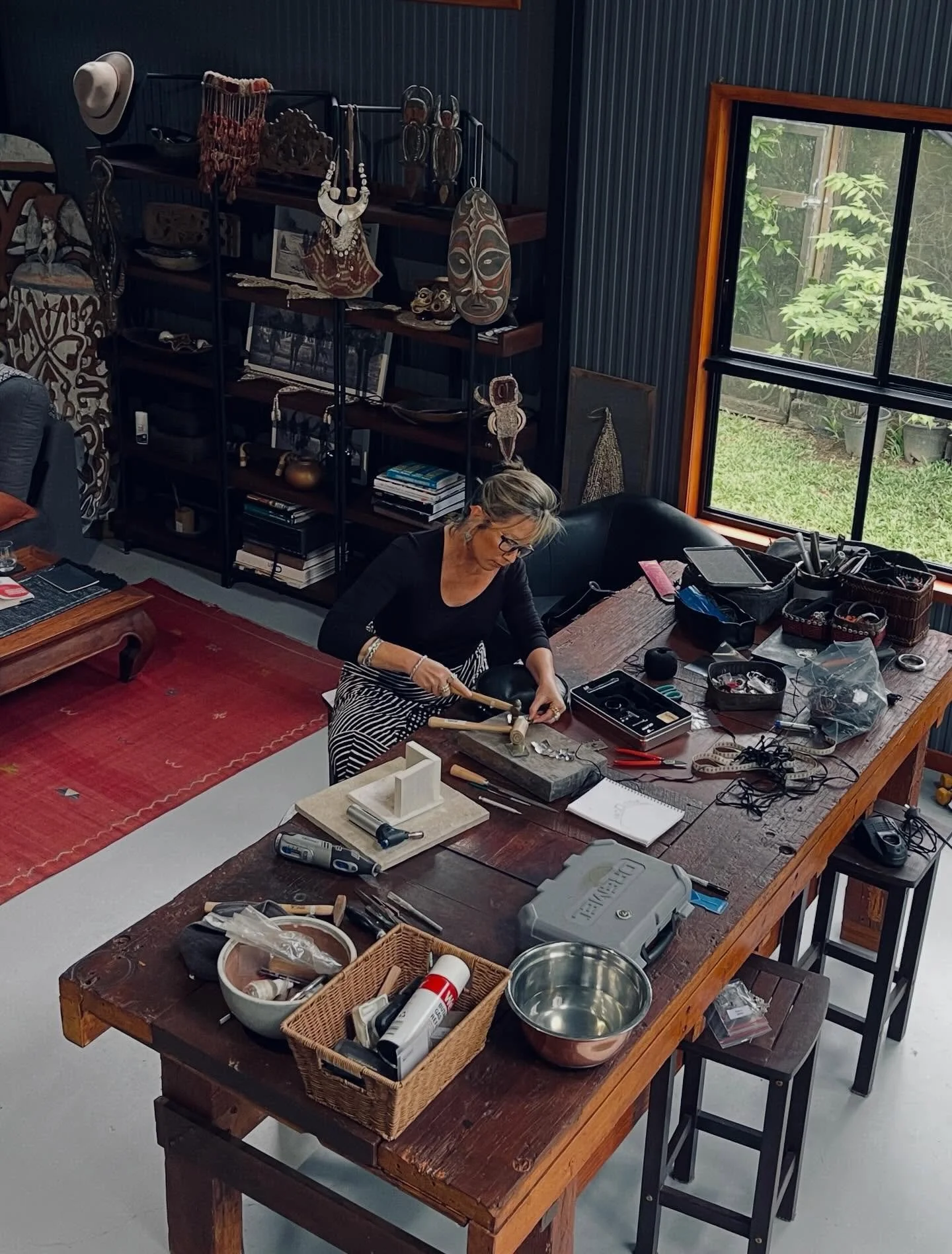 After a long tropical Wet Season in Port Douglas ~ I&rsquo;m thrilled to be heading to Melbourne my home town ~ To meet up with the ladies from @evassunday.linen to celebrate the launch of their new line. See you soon Melbourne. Bx

#ewajewelry #stud