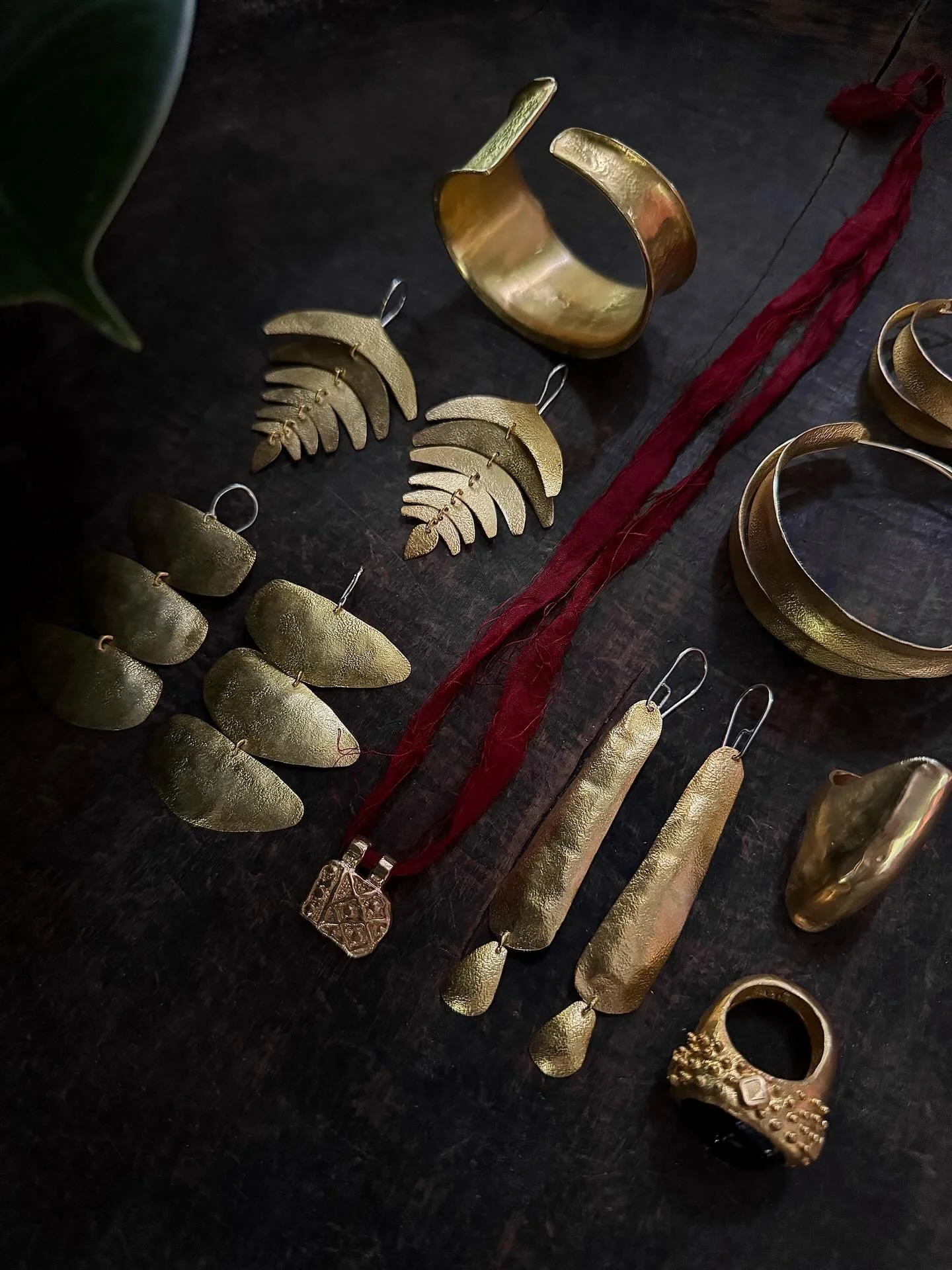 Testing out the first lot of Gold Samples to be launched for Winter 26 at @bigdesignmarket in May ~ I will be taking Pre-Orders for all pieces &amp; Custom Made Ring Sizes ~ Looking forward to seeing you again Melbourne. Bx

#ewajewelry #raw #real #p