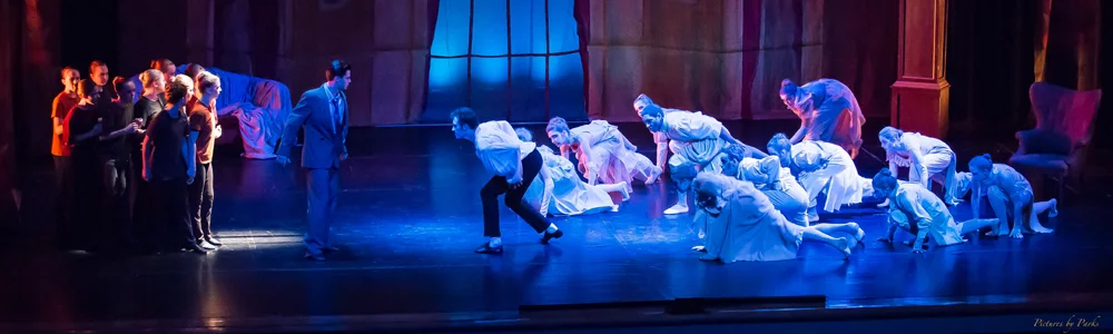 102012-Studio-D-GHOSTS-84.jpg