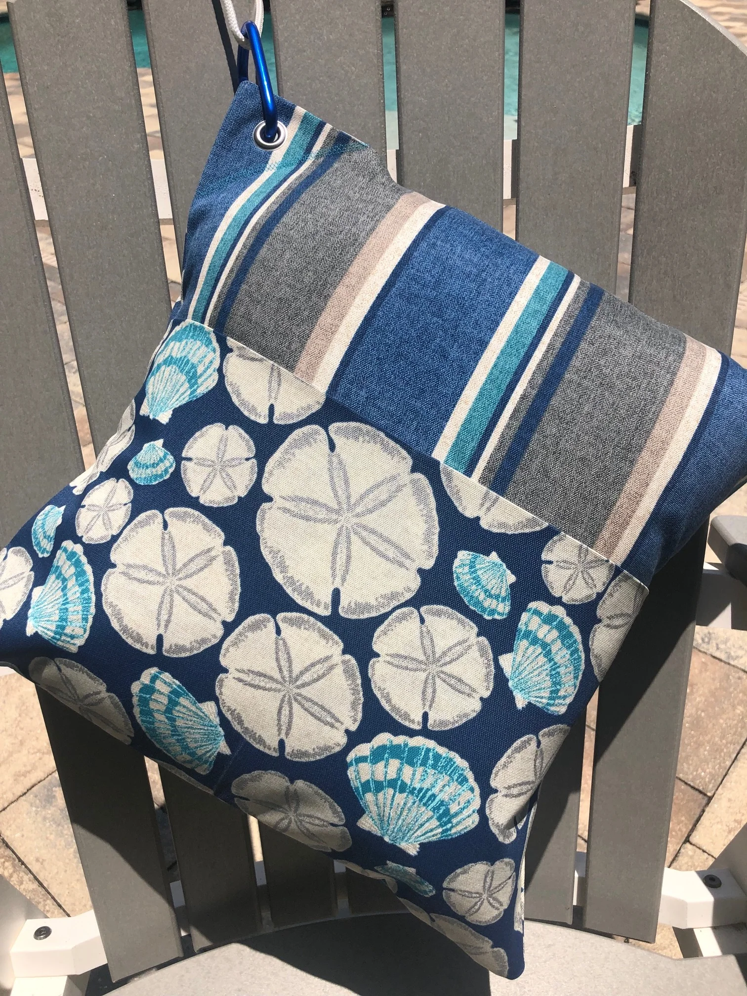 Paradise Pillow - Sand Dollars