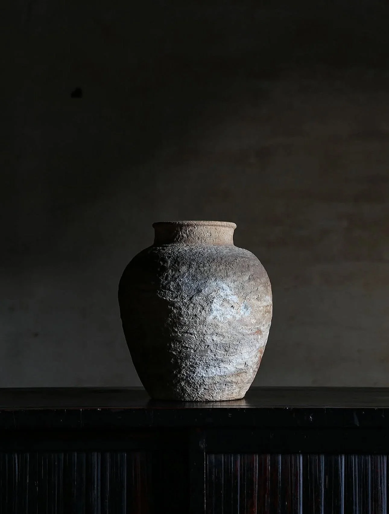 Edo Period Shigaraki jar handcrafted in Japan with a natural wood-fired stoneware surface and ash-fired texture.