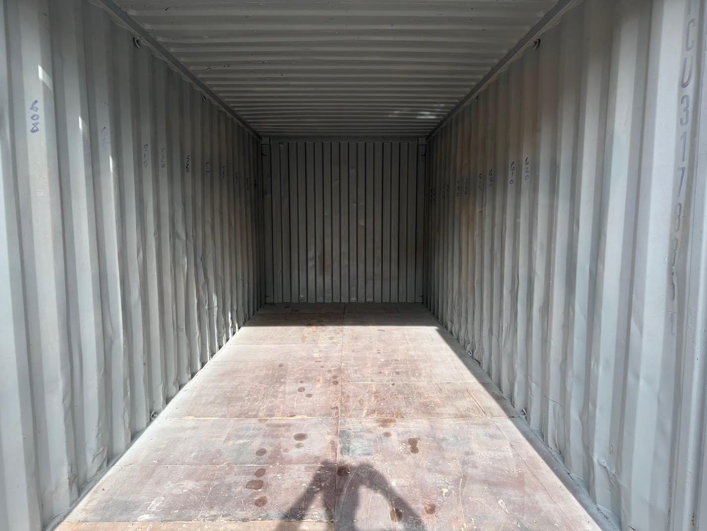 container4.jpg