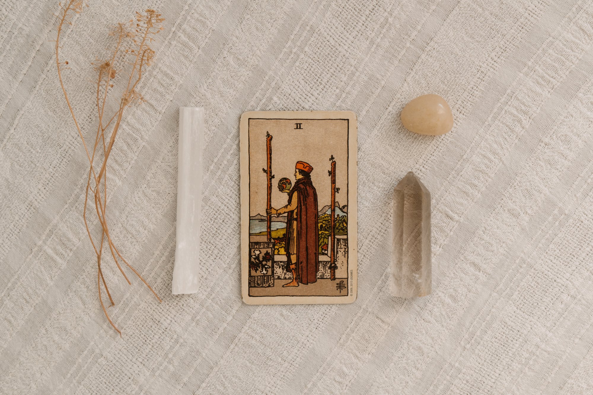 Meanings of the Two of Wands