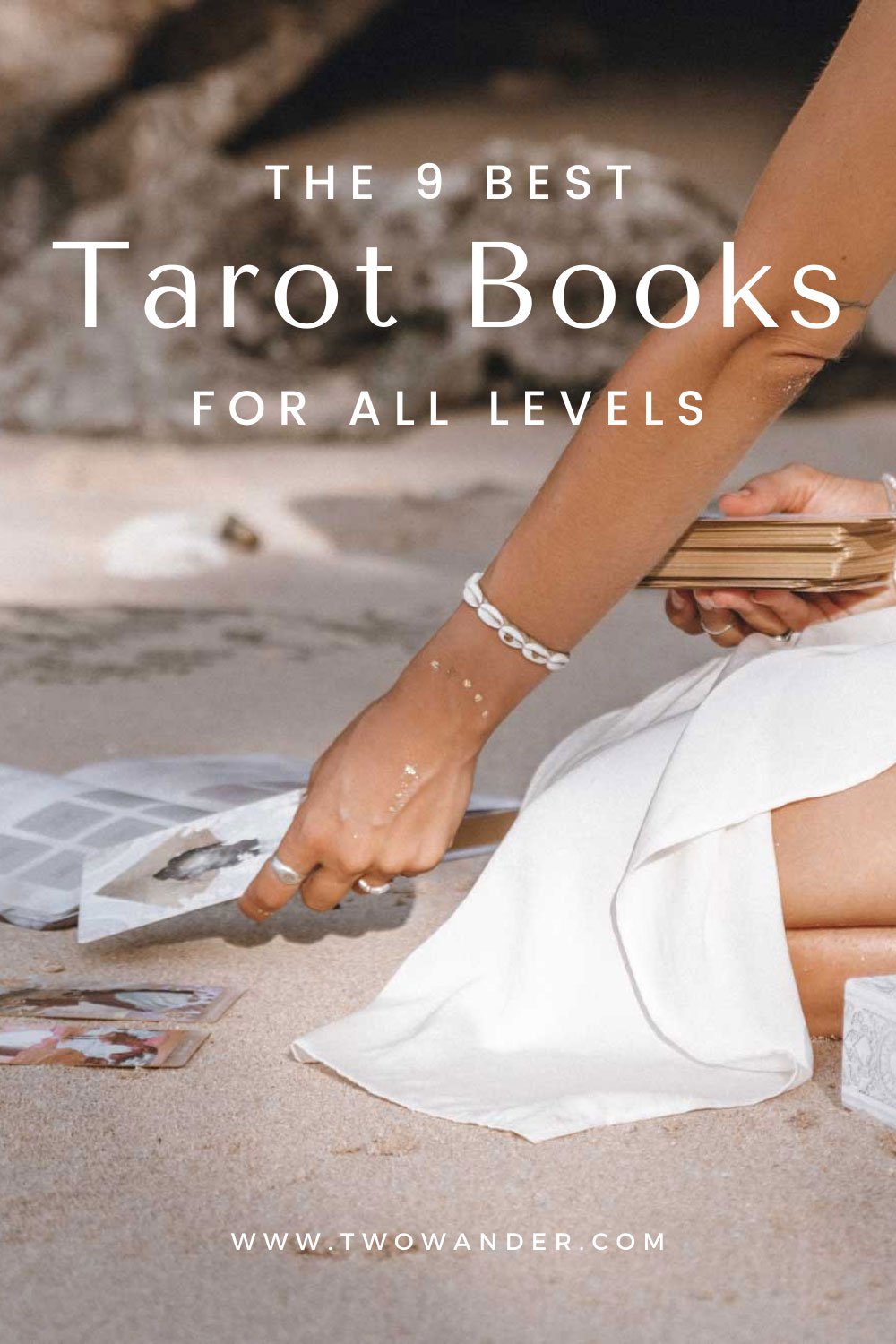 Two Wander - A List of the Best Tarot Books