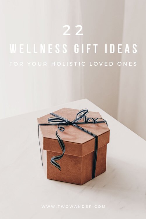 two-wander-wellness-gift-ideas-for-your-holistic-loved-ones