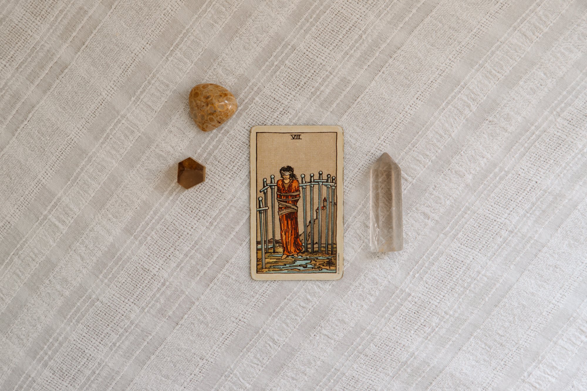 How to Break Free from Self-Imposed Limits With The Eight Of Swords