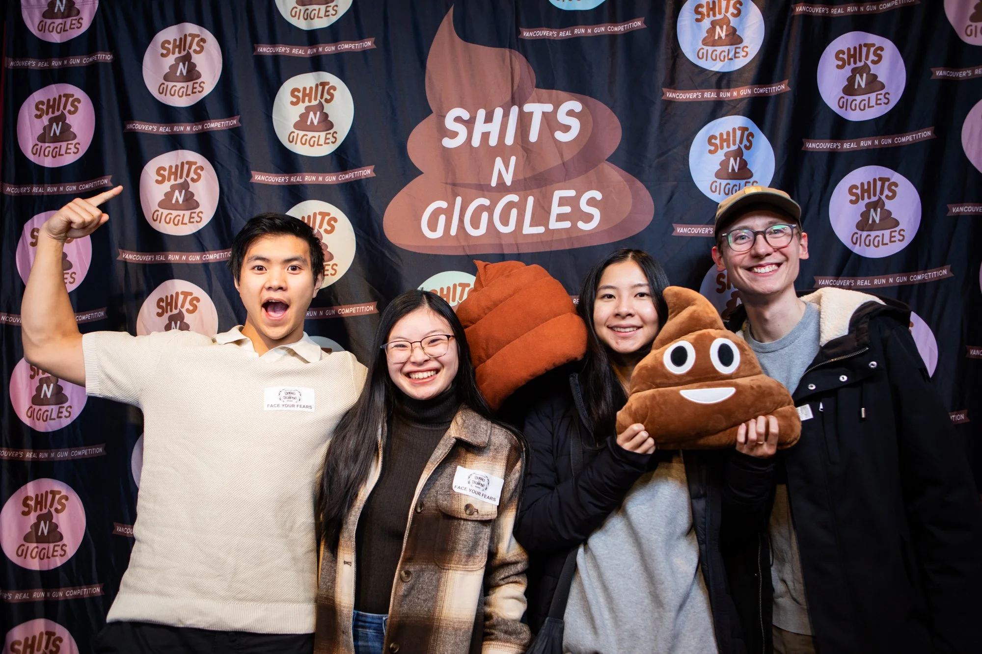SnG25Wed.PhotoWall.Web-1806.jpg