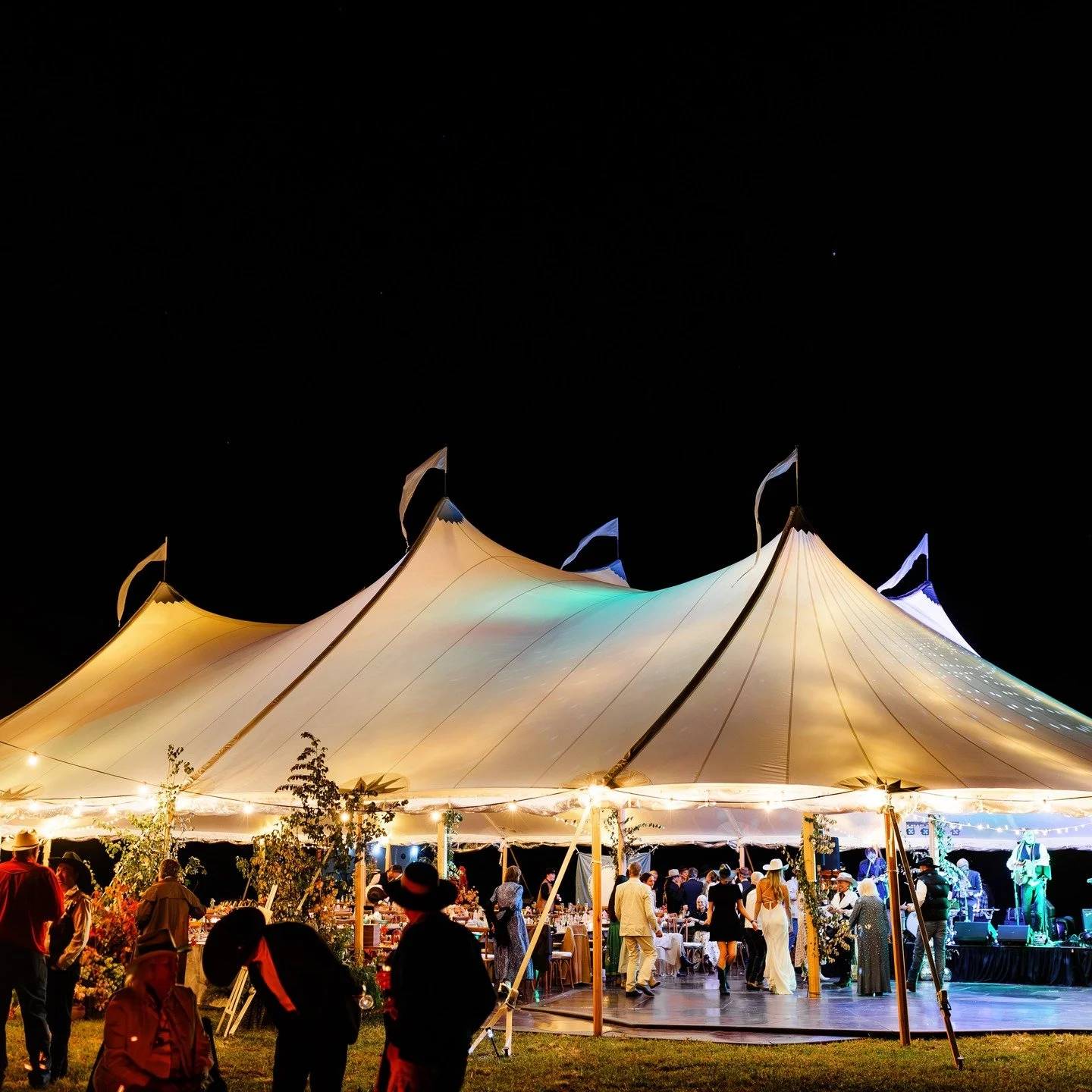 New Luxury Wedding Package COMING SOON!

Watch this space for more details!

@katalanetents 
@craftedeventswa

#tpweddings
#tentweddings
#matildabaywedding 
#allinclusiveweddingpackages 
#popupweddingperth2026