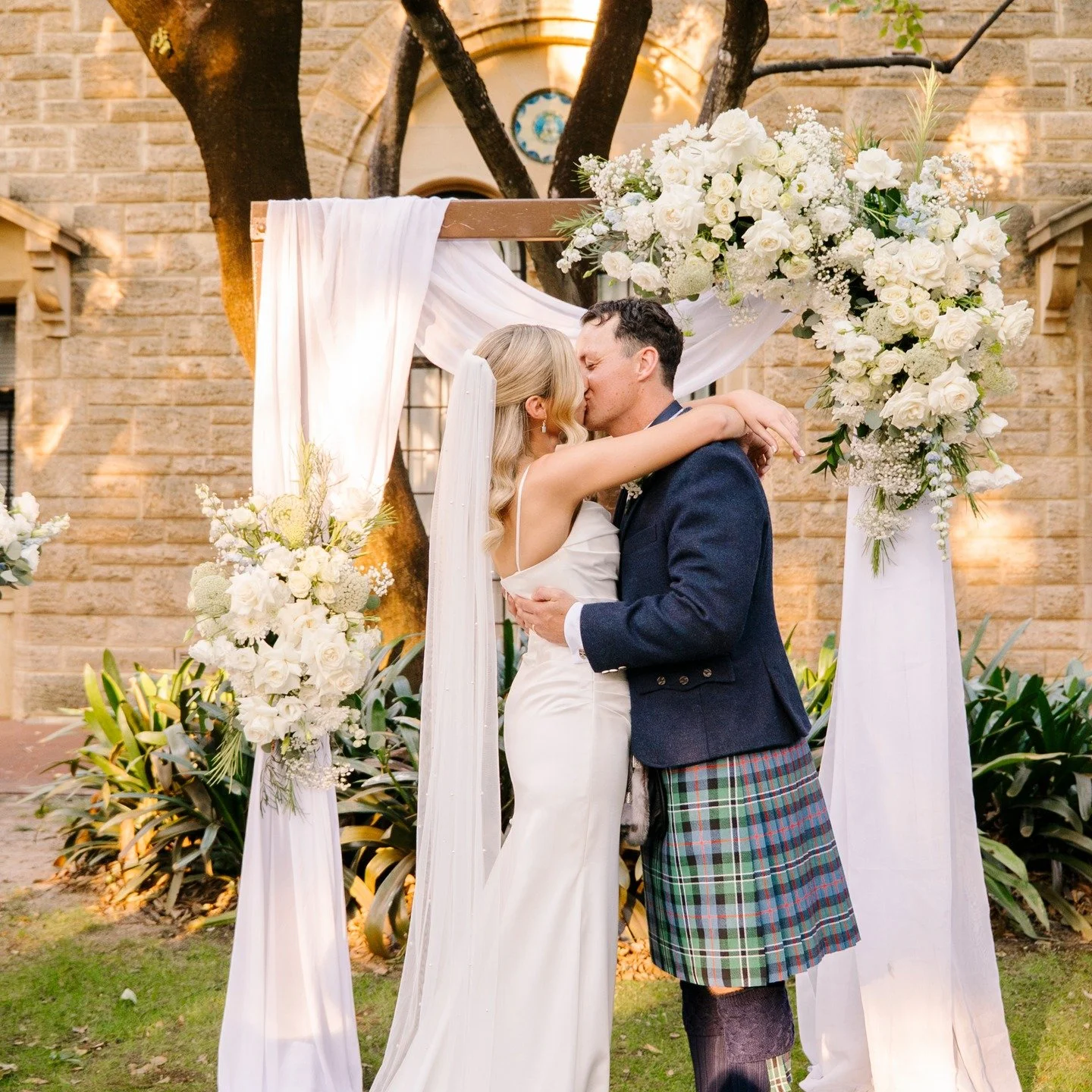 Some weddings just have that extra spark &mdash; and Duncan &amp; Kirsty&rsquo;s was exactly that 🤍

From the moment we met them, it was clear they are one of the loveliest couples &mdash; full of life, laughter, and a true sense of adventure. Every