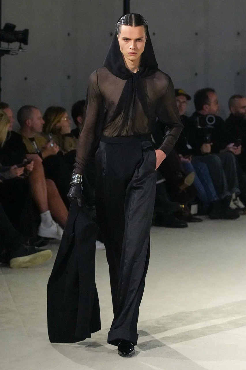 https___.africanlhommecom_image_2023_01_Saint-Laurent-Reveals-FW23-Menswear-Collection-35.jpg
