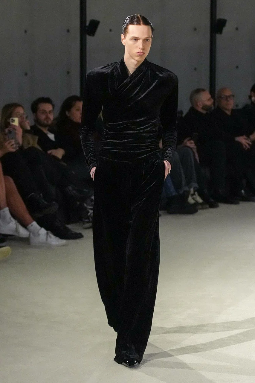 https___africanlhomme.com_image_2023_01_Saint-Laurent-Reveals-FW23-Menswear-Collection-36.jpg