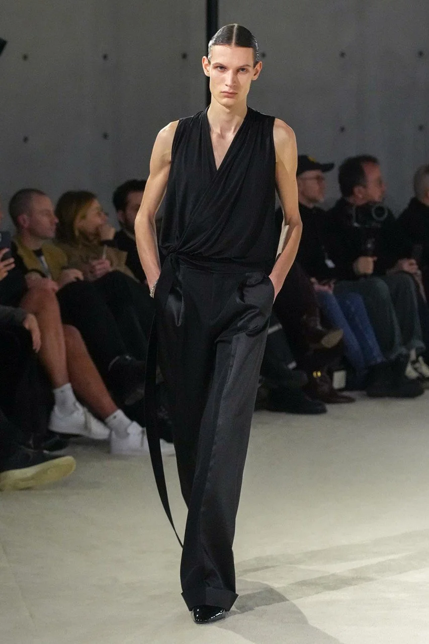 https___africanlhomme.com_image_2023_01_Saint-Laurent-Reveals-FW23-Menswear-Collection-38.jpg