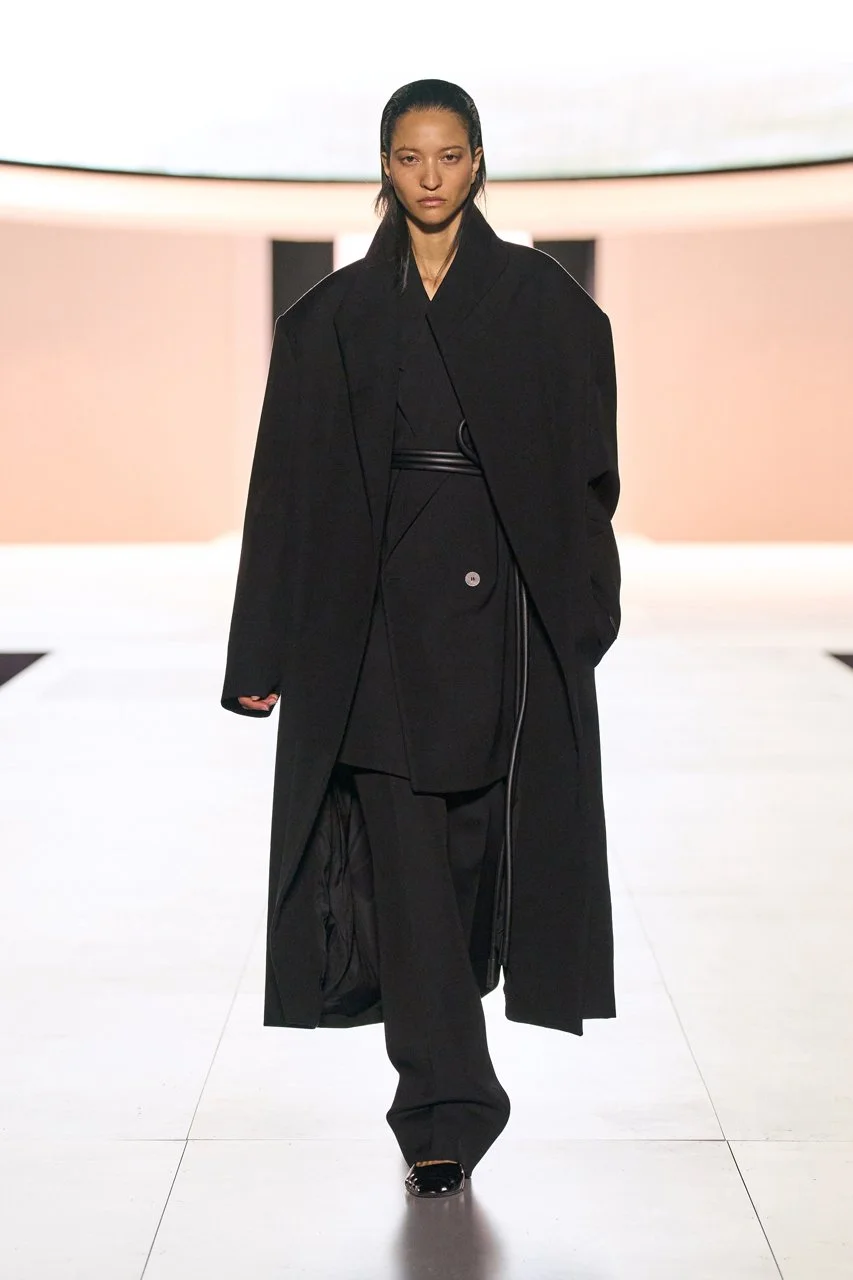 https___africanlhomme.com_image_2023_04_Fear-Of-God-Debut-Runway-Show-at-Hollywood-Bowl-1.jpeg