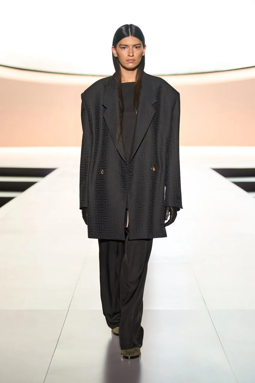 https___africanlhomme.com_image_2023_04_Fear-Of-God-Debut-Runway-Show-at-Hollywood-Bowl-8.jpeg