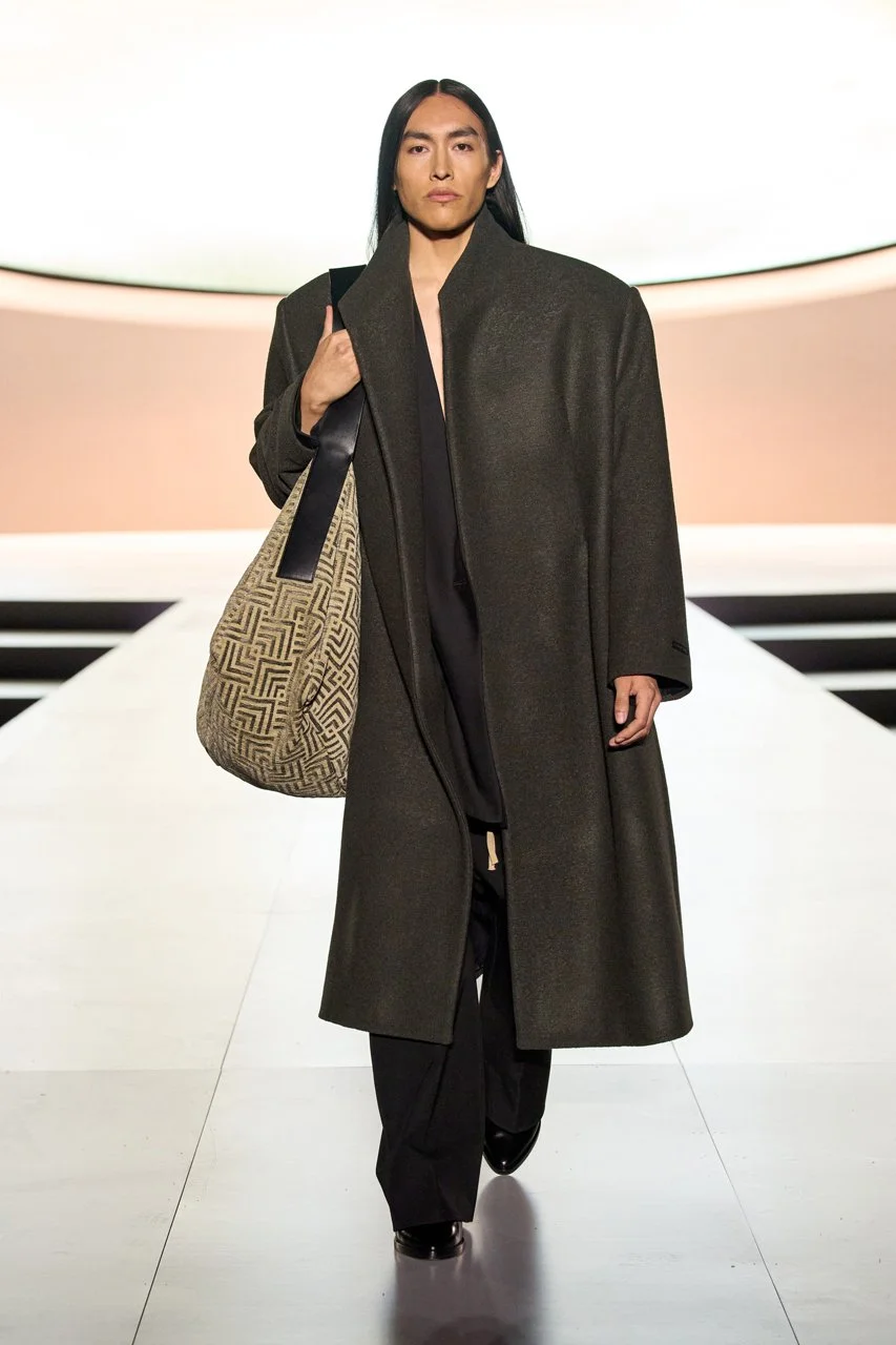 https___africanlhomme.com_image_2023_04_Fear-Of-God-Debut-Runway-Show-at-Hollywood-Bowl-11.jpeg