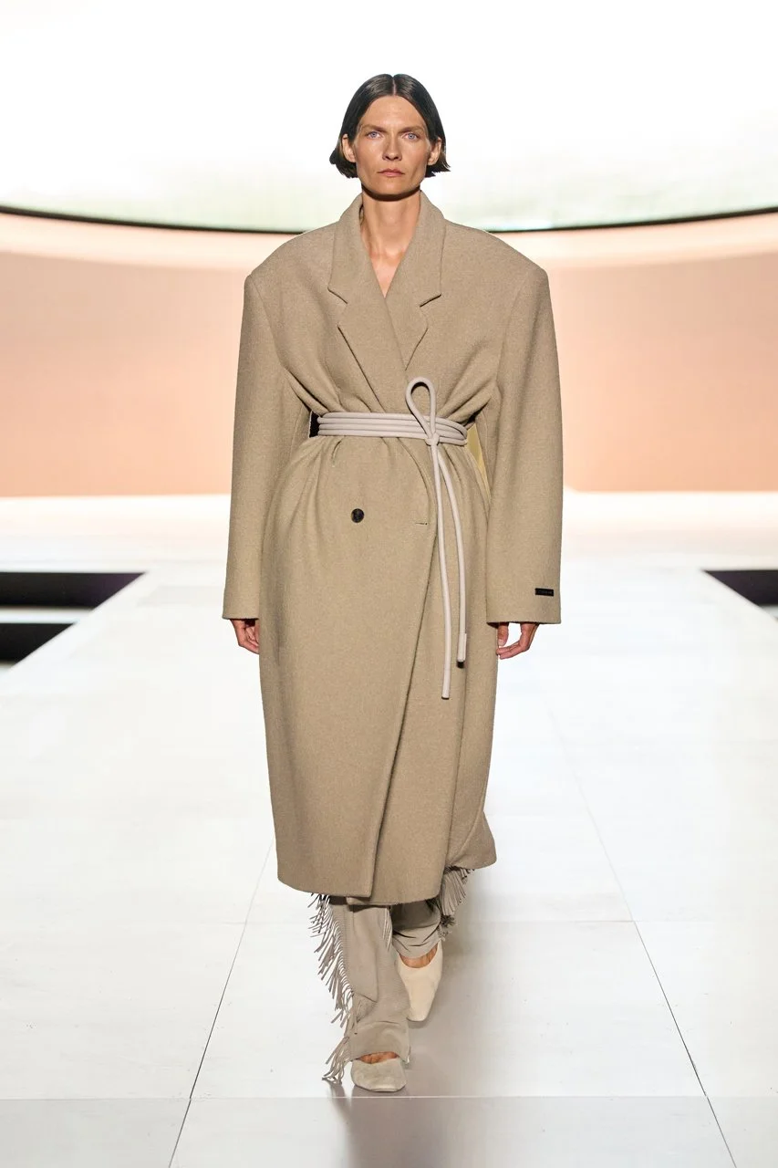 https___africanlhomme.com_image_2023_04_Fear-Of-God-Debut-Runway-Show-at-Hollywood-Bowl-13.jpeg