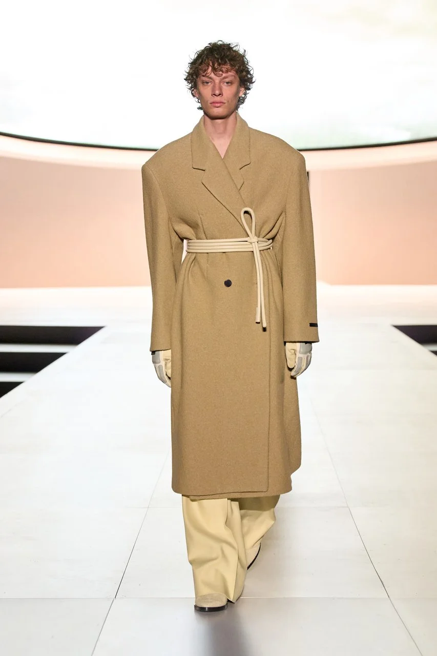 https___africanlhomme.com_image_2023_04_Fear-Of-God-Debut-Runway-Show-at-Hollywood-Bowl-21.jpeg
