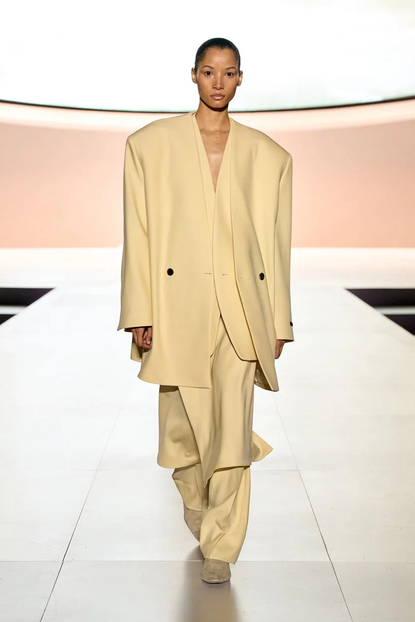 https___africanlhomme.com_image_2023_04_Fear-Of-God-Debut-Runway-Show-at-Hollywood-Bowl-22.jpeg