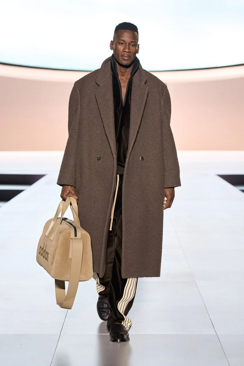 https___africanlhomme.com_image_2023_04_Fear-Of-God-Debut-Runway-Show-at-Hollywood-Bowl-37.jpeg