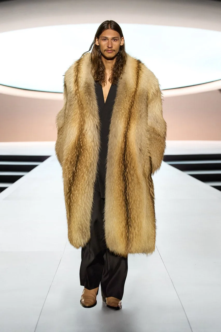 https___africanlhomme.com_image_2023_04_Fear-Of-God-Debut-Runway-Show-at-Hollywood-Bowl-40.jpeg