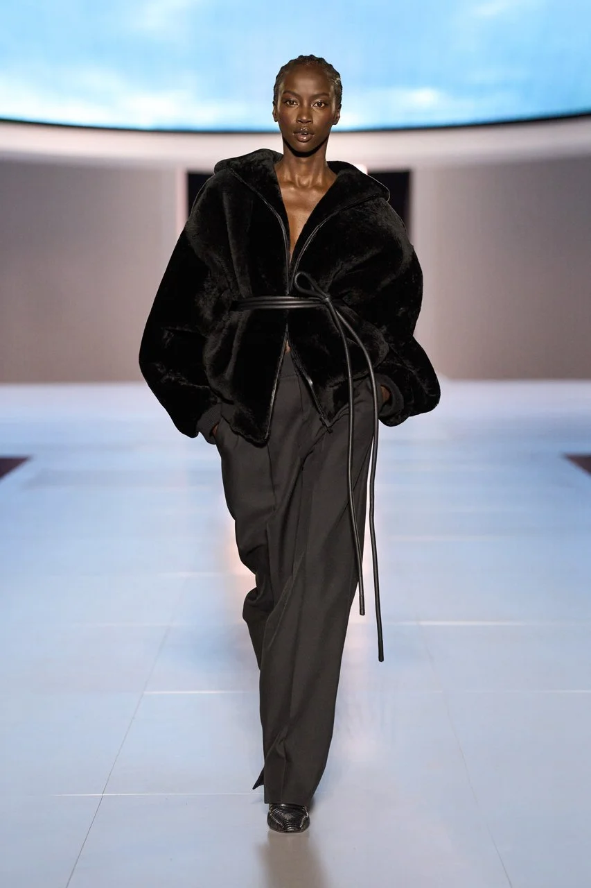 https___africanlhomme.com_image_2023_04_Fear-Of-God-Debut-Runway-Show-at-Hollywood-Bowl-57.jpeg
