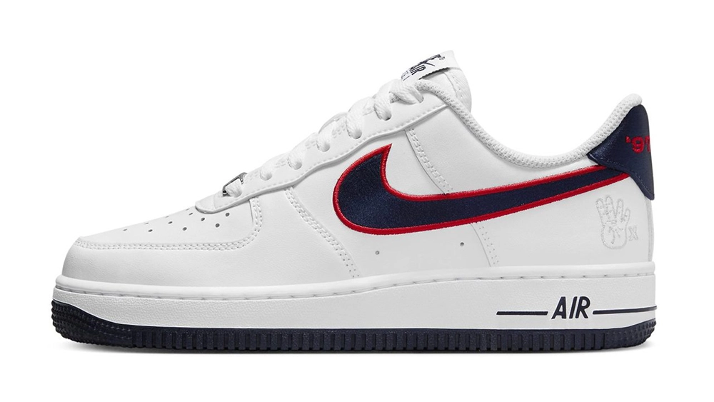 https___africanlhomme.com_image_2023_04_nike-honors-houston-comets-air-force-1s-02 copy.png
