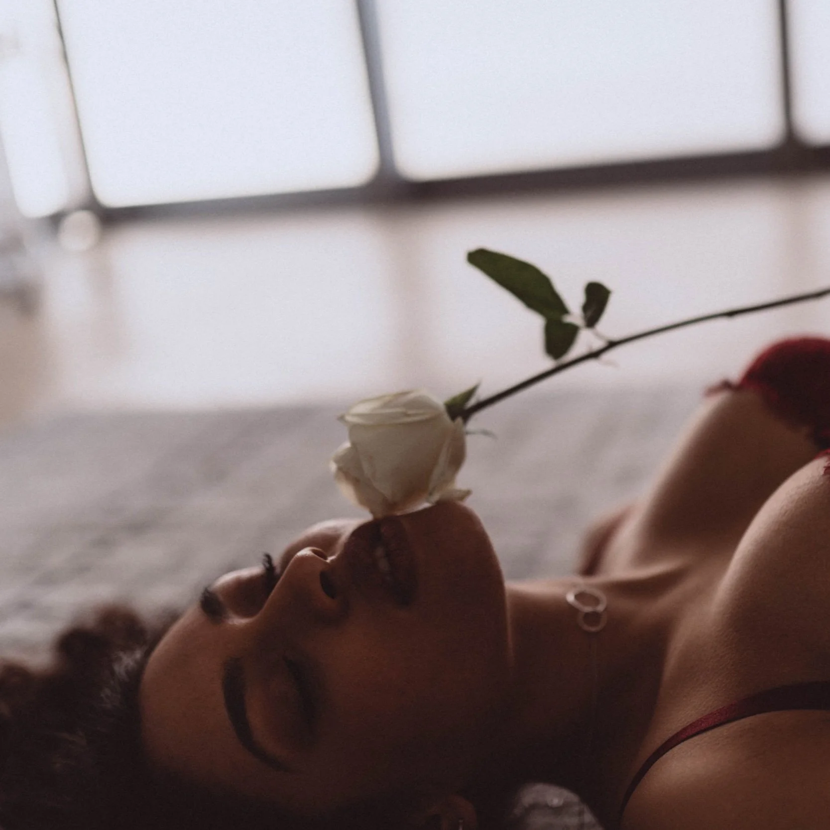 Hair And Makeup VS No Hair And Makeup