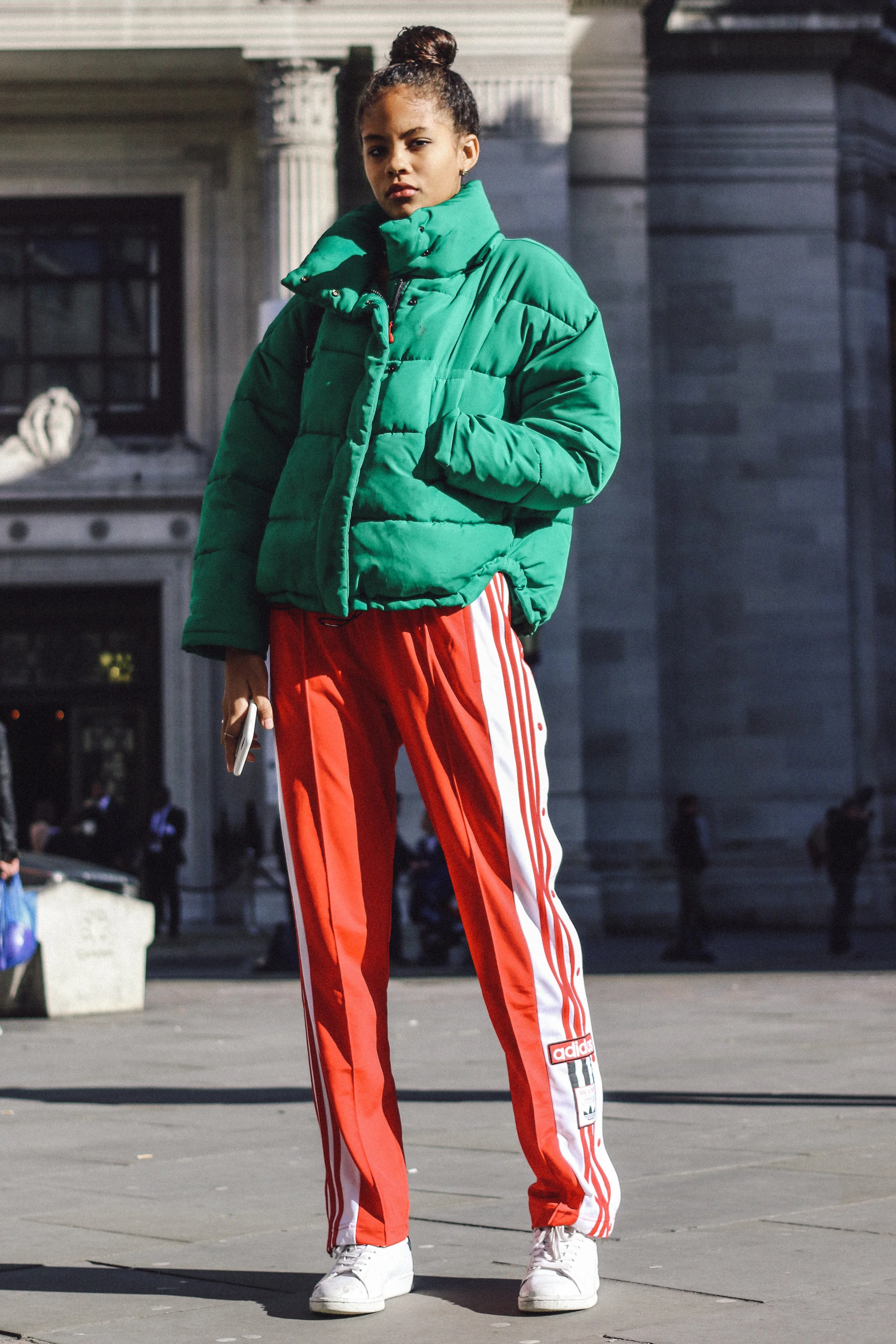 "This is my style. I like to feel comfortable in my clothes." Eli