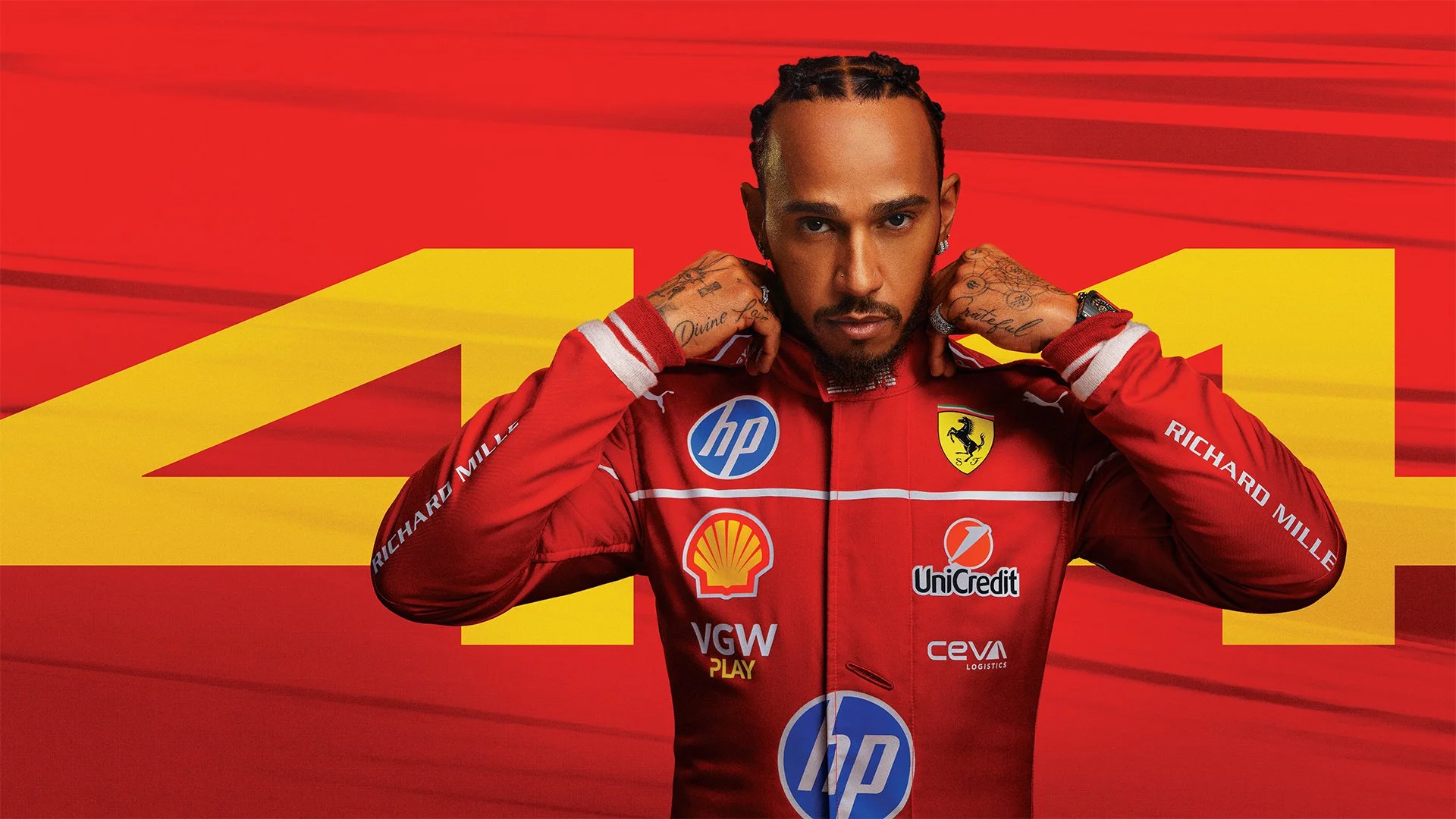 EA_Sports_Lewis_Hamilton_F1_2025_Ferrari_Ary_Arasen_Standing.jpg