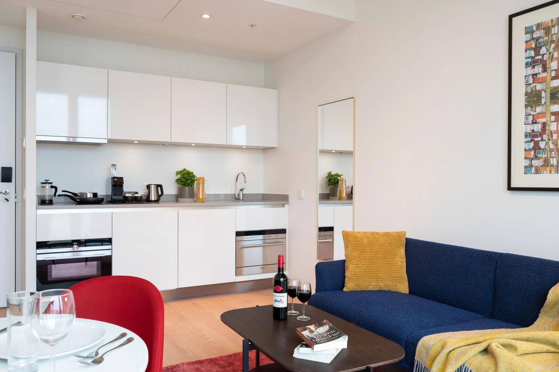Suite 16 -  PREMIER SUITES Secure A New Location in Edinburgh