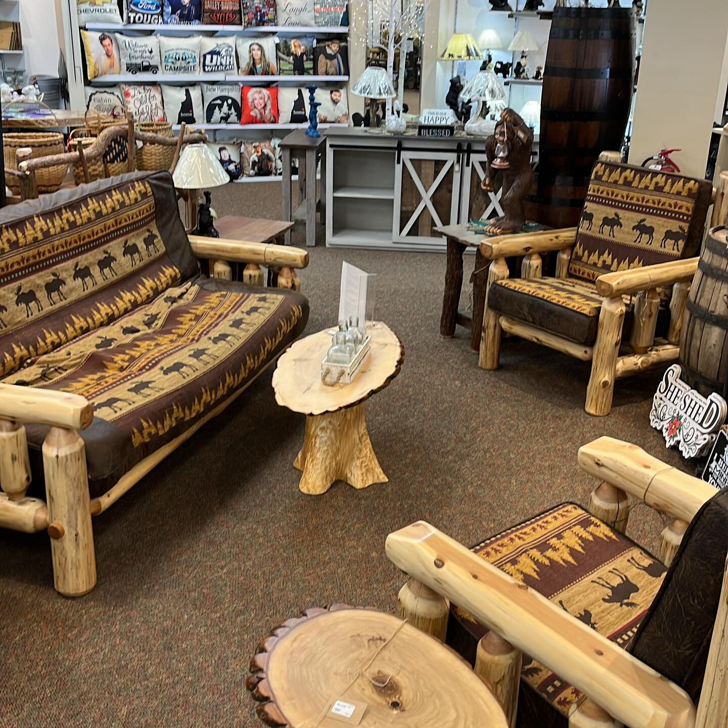 We are open and have power and heat!  Feel free to stop in and warm up and enjoy our comfortable furniture!! Plenty of room for good company and conversation.  Find us at The Country Store - NH in Tanger Outlets, Tilton 
#power #outage #poweroutage #