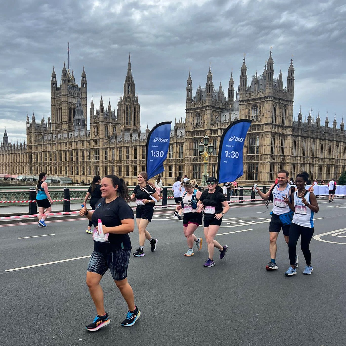 Pacing The ASICS London 10k 2023