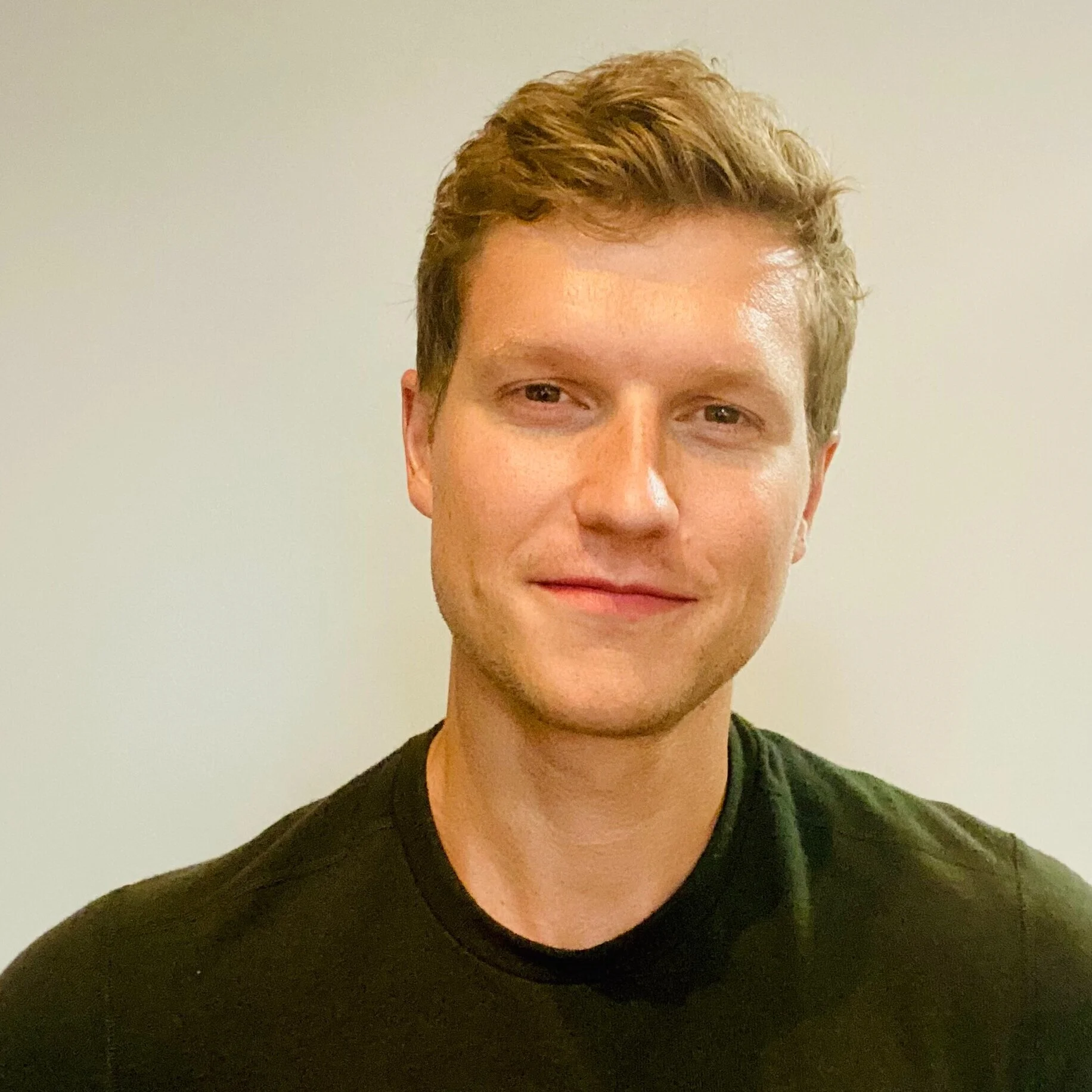 20210726 CW website headshot cropped.jpeg