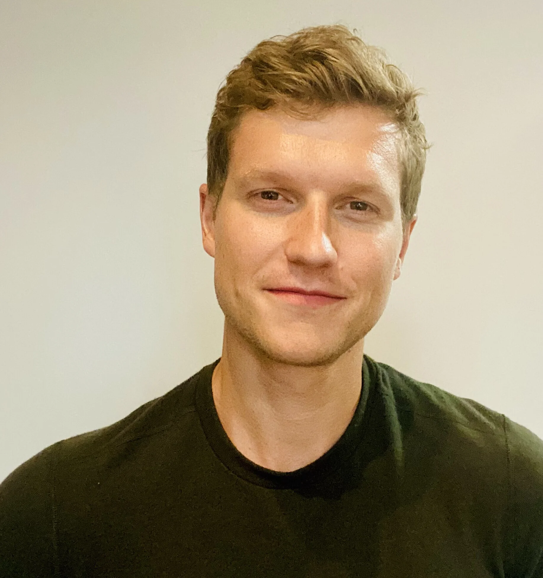 20210726 CW website headshot cropped.jpeg