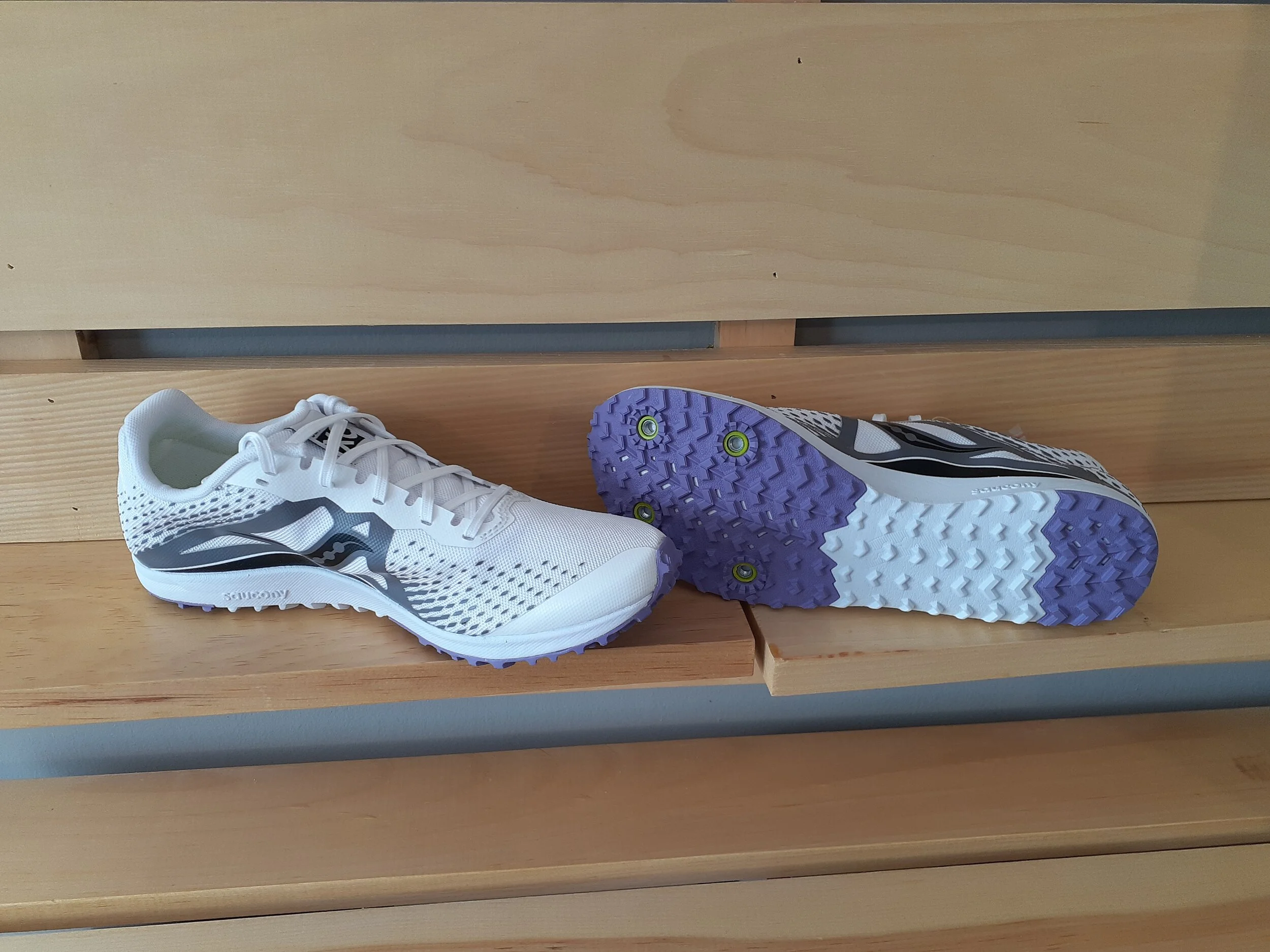 SAUCONY WOMEN'S KILKENNY XC8 SPIKES S19068-3