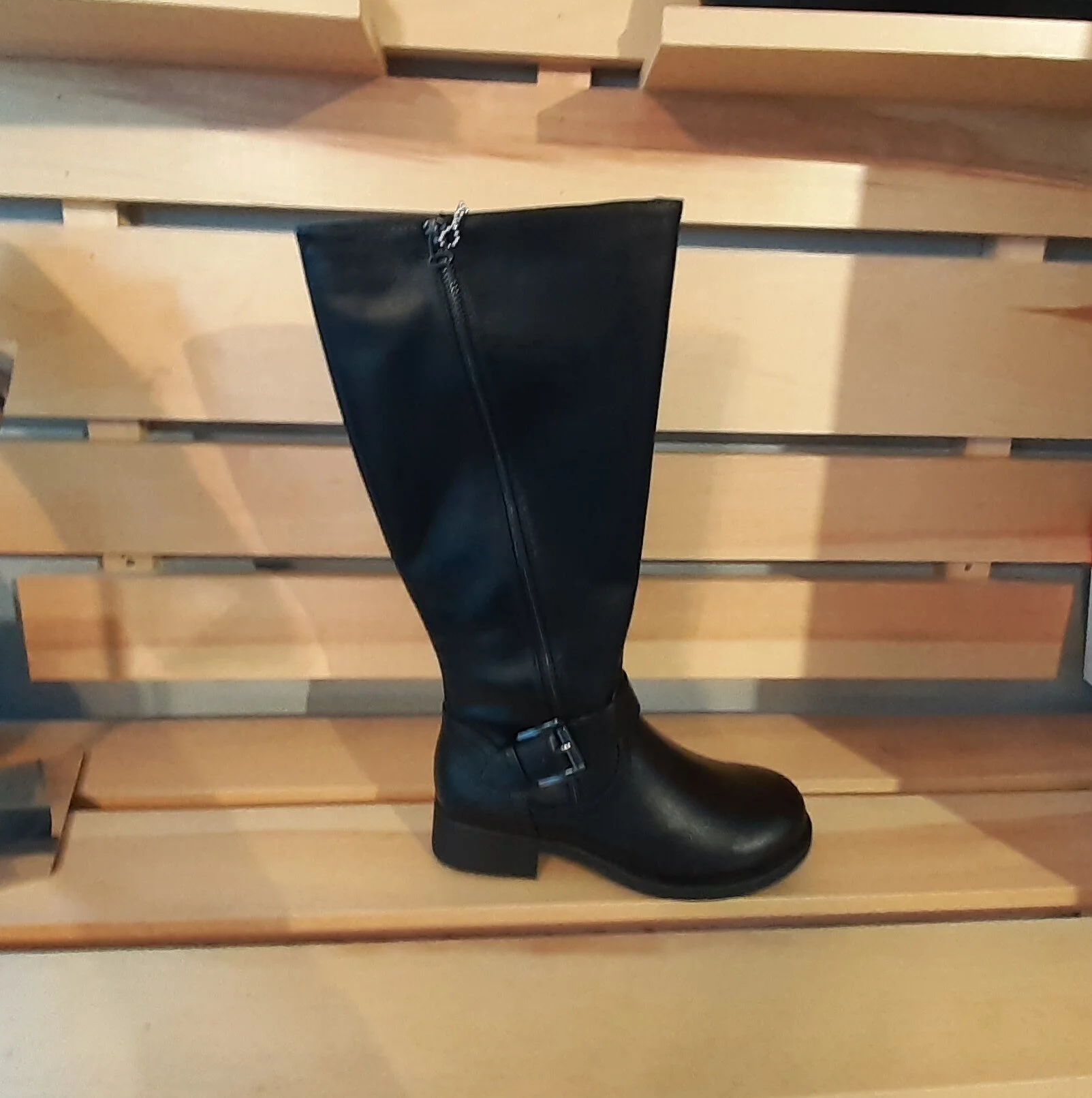 Taxi — Alex and Lily's Shoe Shoppe