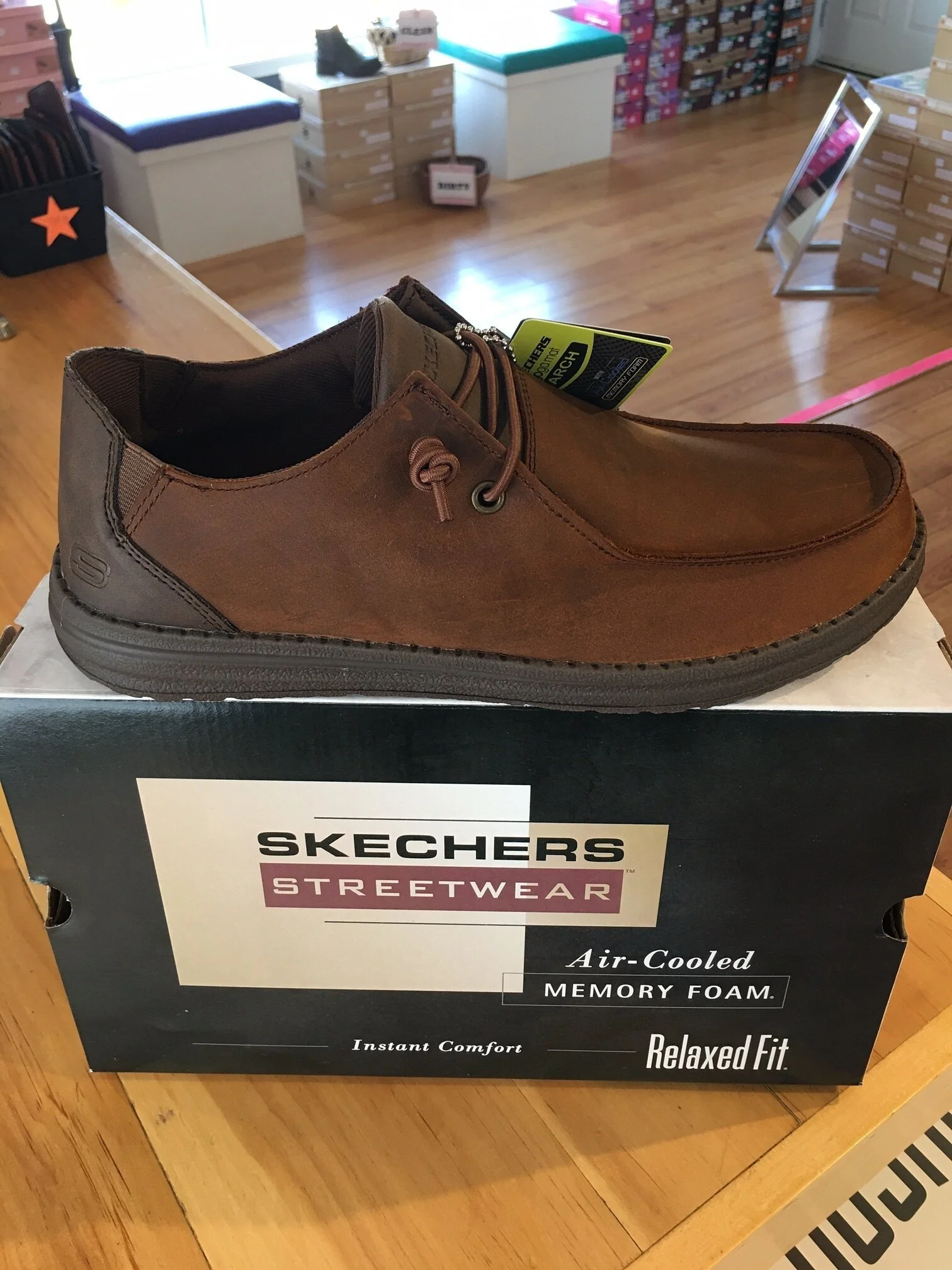 skechers melson