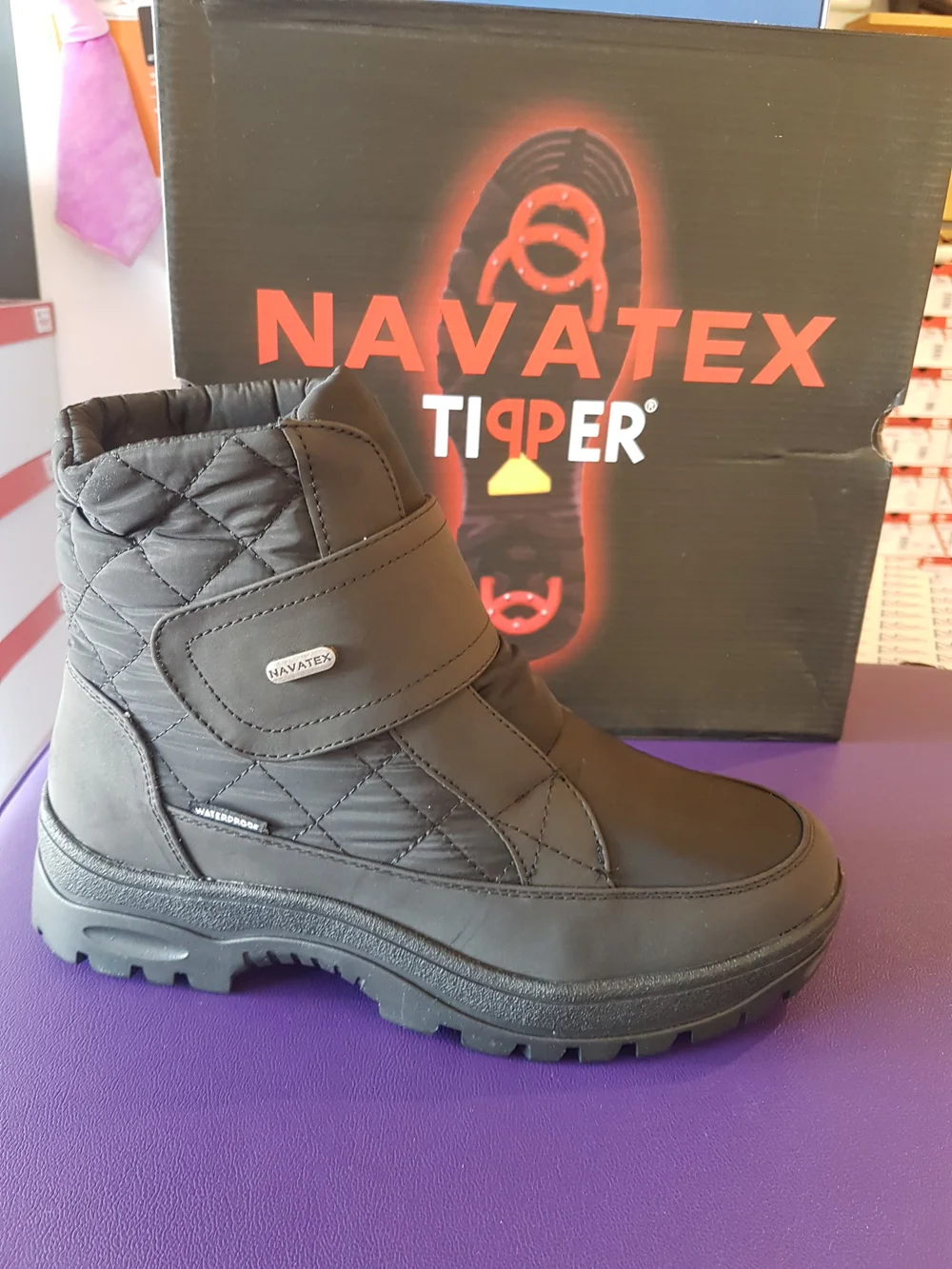 NAVATEX WOMENS WATERPROOF WINTER ICE GRIP BLACK