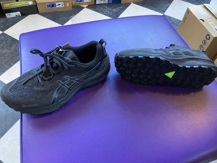 ASICS WOMEN'S TRABUCO 11 GTX 1012B425
