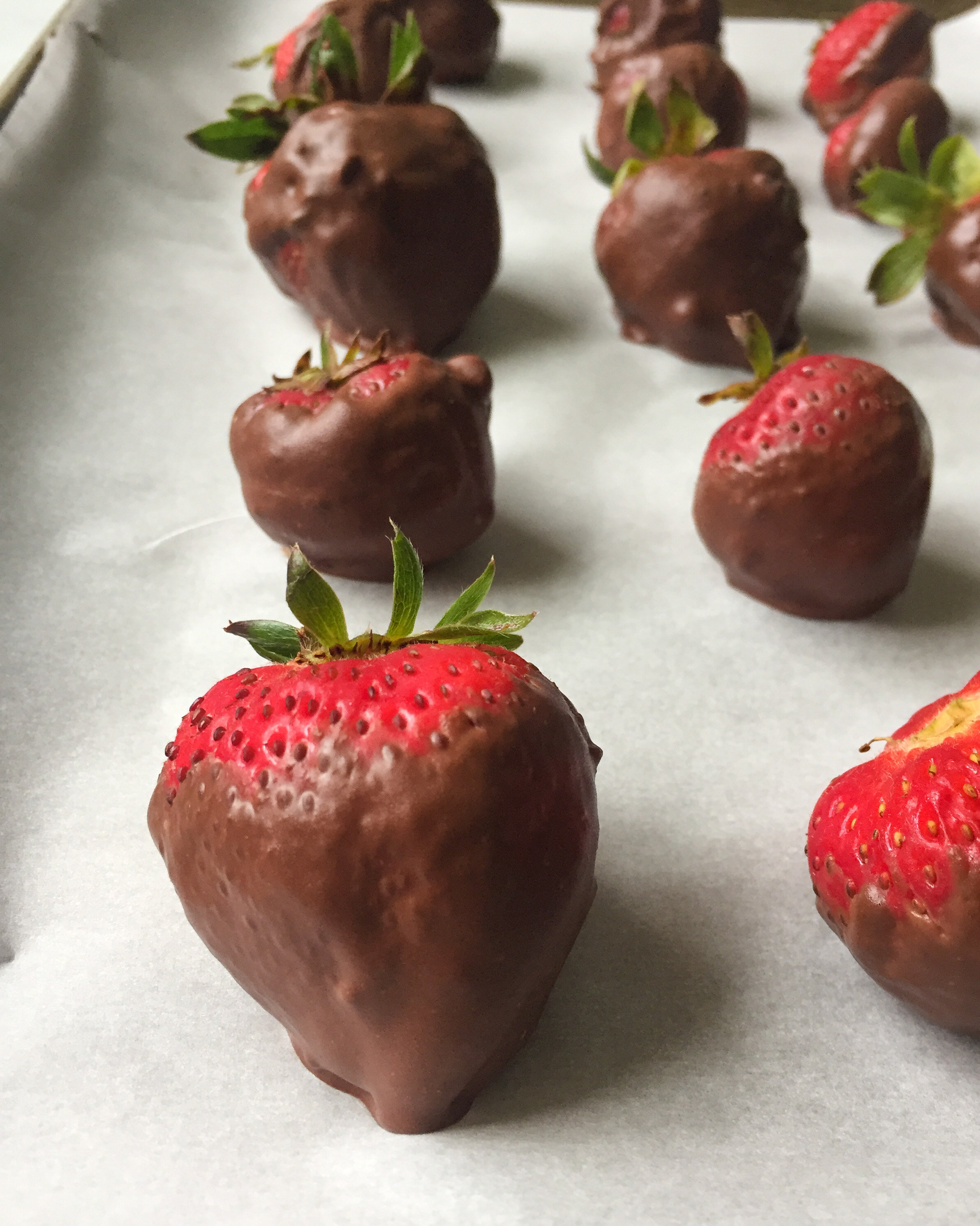 How to Make Dark Chocolate Covered Strawberries