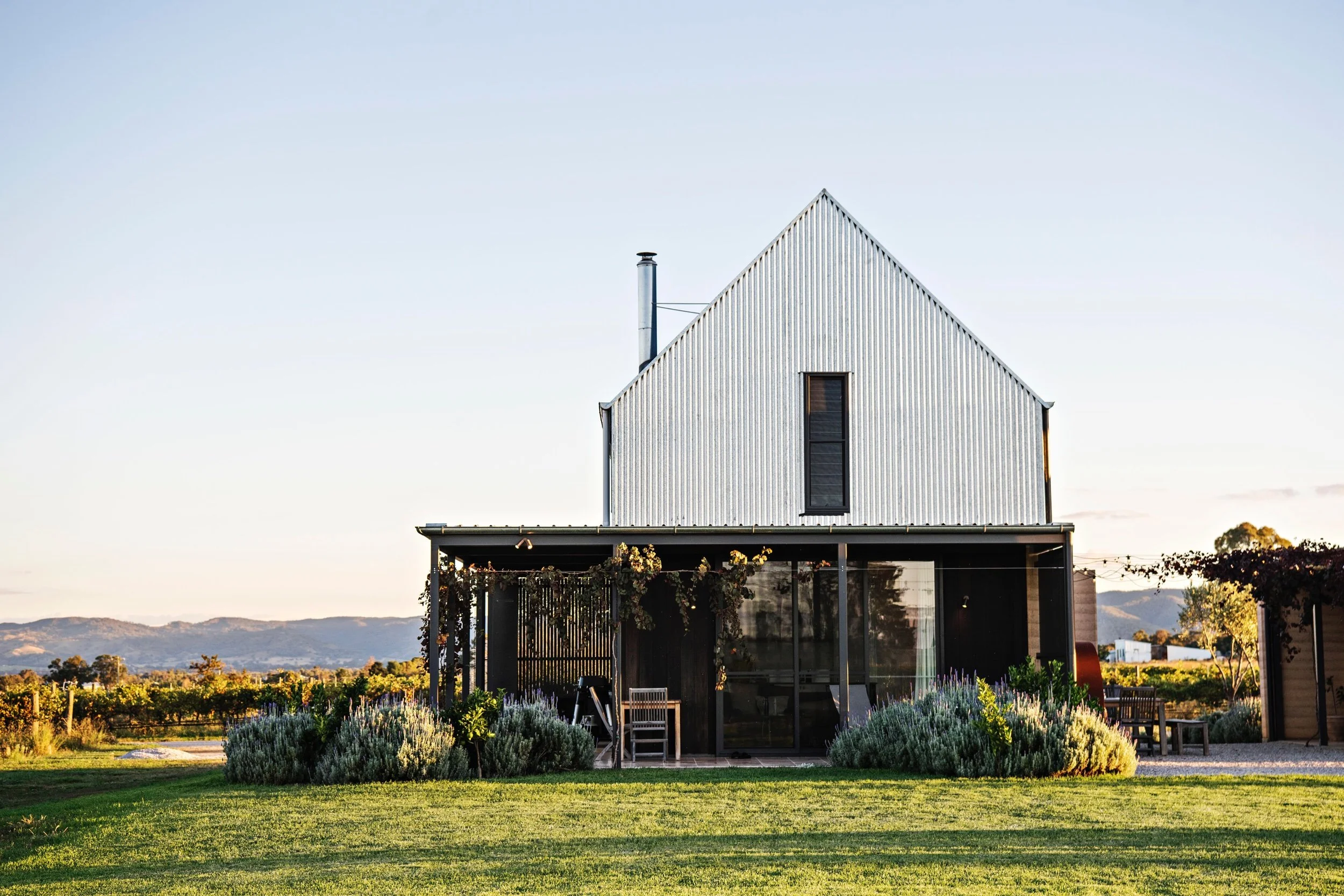 Yeates Wines: A Contemporary Retreat Rooted in the Rural Landscape