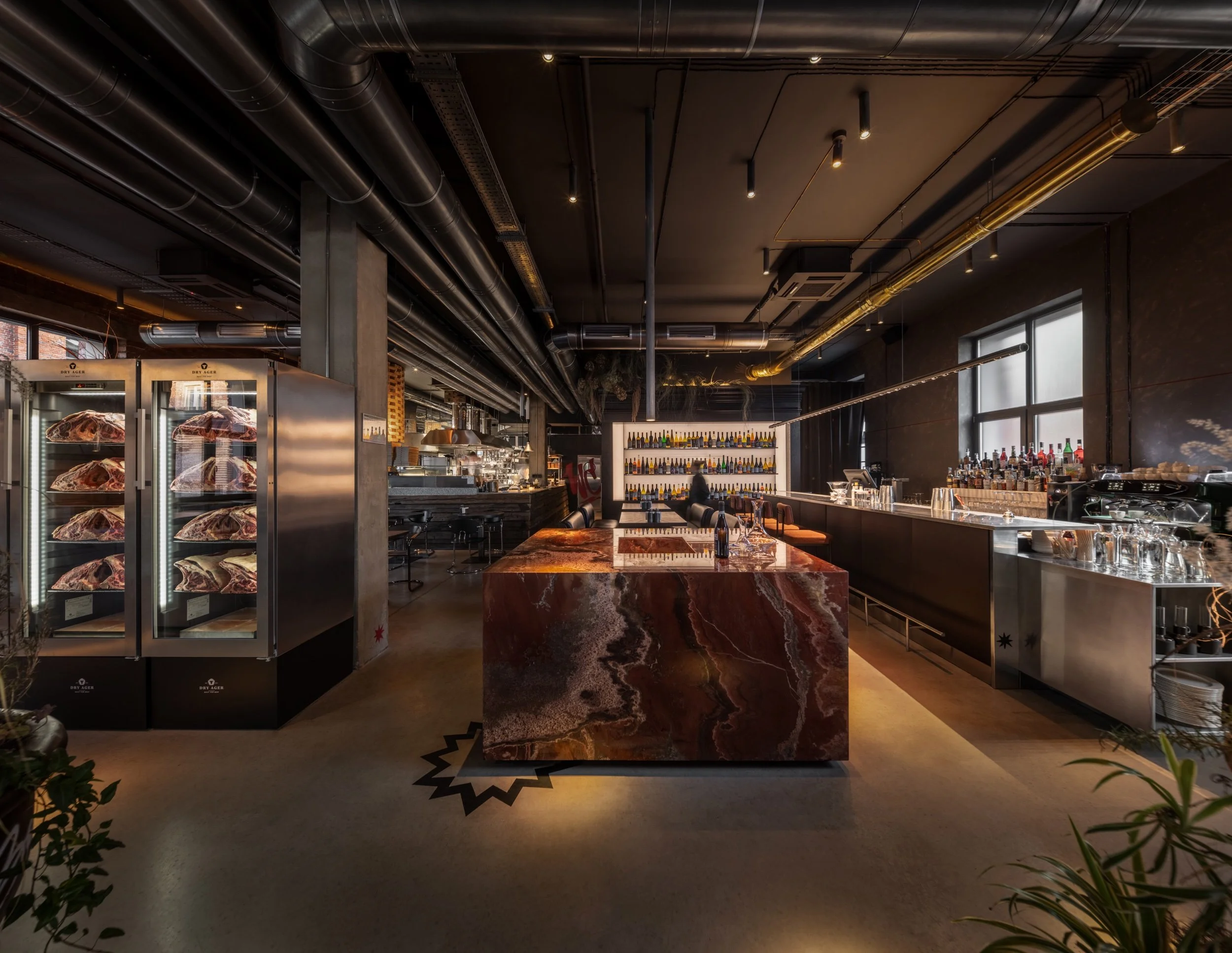 GOURMET SPACES  ZORECVIT: Industrial Elegance Meets Intimate Cuisine in Lviv