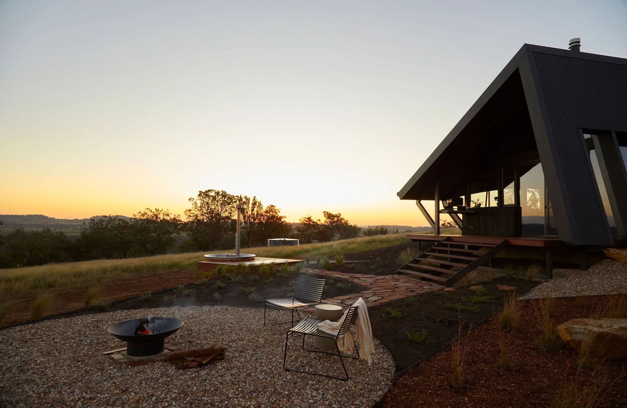Gilay Estate by Cameron Anderson Architects: An Off-Grid Retreat 