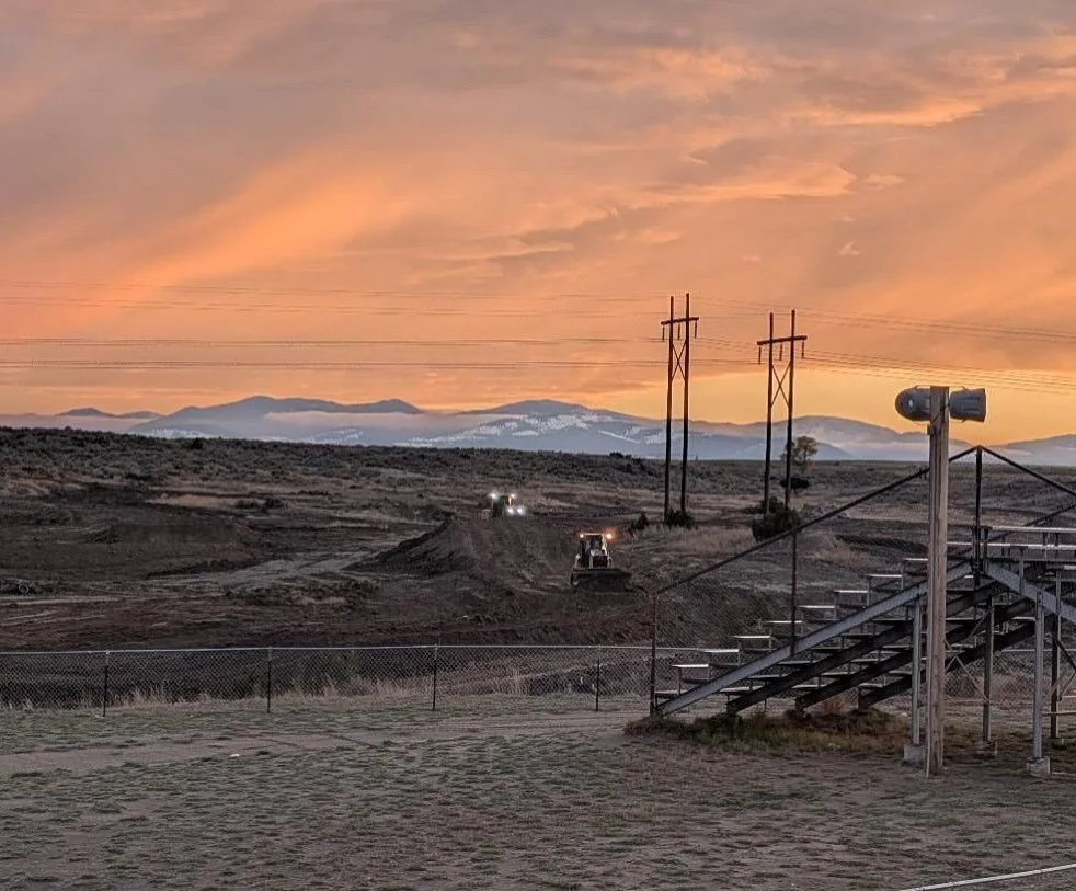 Golden hour on the dozers at Last Chance Raceway. There&rsquo;s nothing like shaping dirt under a Montana sunset &mdash; turning vision into reality one pass at a time. ☀️🚜 

#MXTrackBuilders #LastChanceRaceway #TrackBuilding #Montana #motocross #He