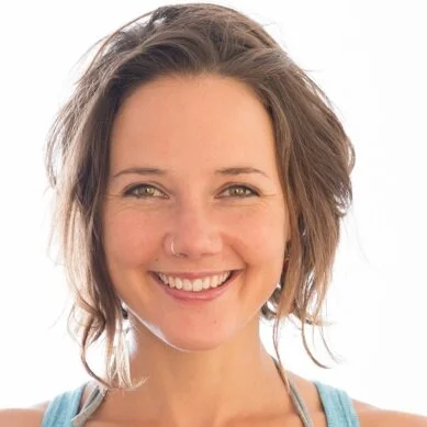 JESSICA STEWART Jessica found yoga as a 17 year old and was inspired by the graceful yet hard work-out, of feeling grounded and centered. When she was pregnant with her son in her twenties her yoga practice stepped up, and the yoga mat became her daily recharge point and solace. Since training she has lived and taught in India and specialised in Yoga Therapy, Dynamic Yoga, Anatomy, Pregnancy, and Yin Yang under the guidance of many internationally renowned teachers. She loves the challenge of pushing herself beyond boundaries, feeling worked, and the radiance and stillness of mind that follows. You can expect a strong deep practice in her classes, emphasis on alignment and mindfulness, and deep relaxation.