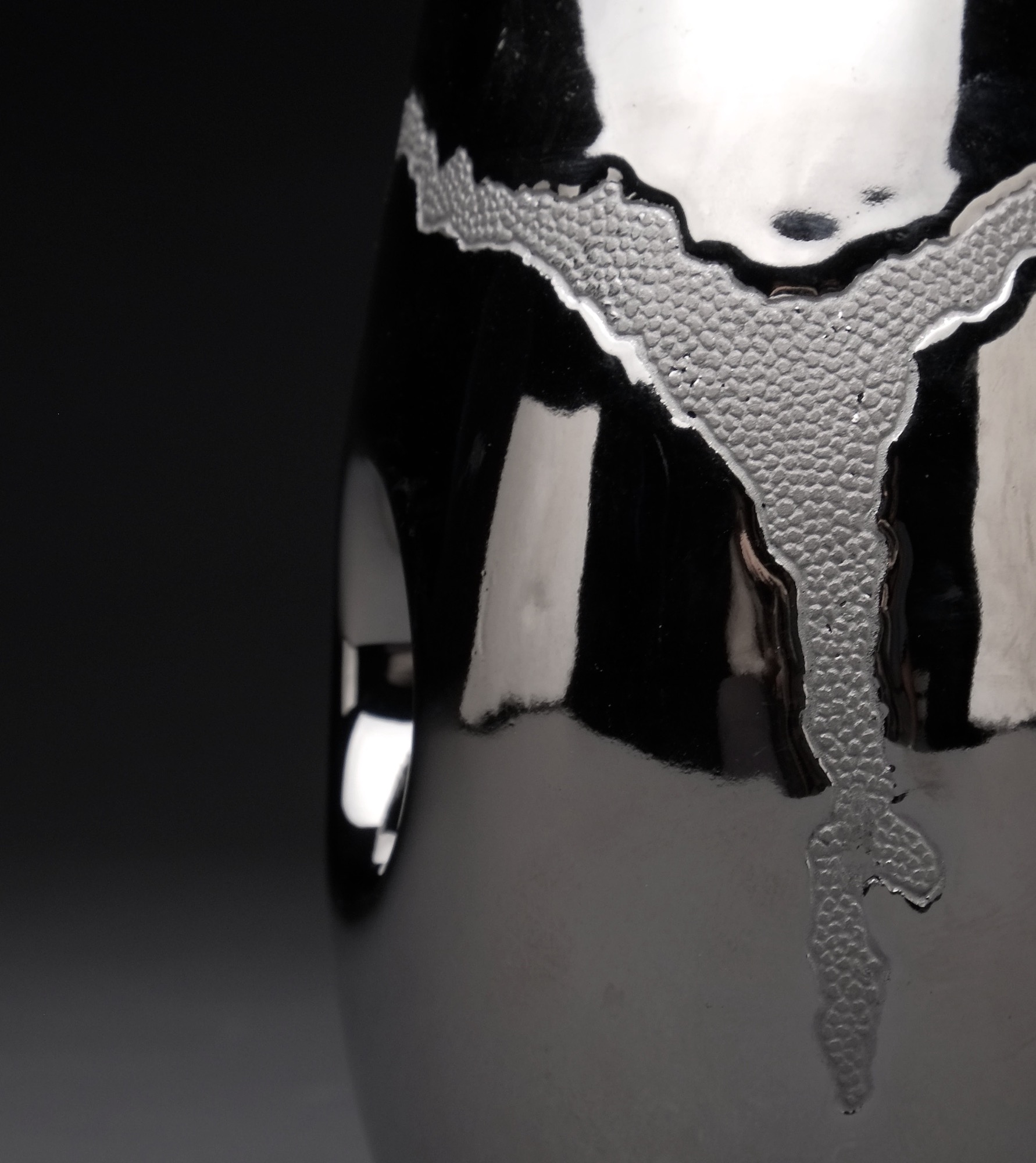 Bulb Vase (2014) - Detail