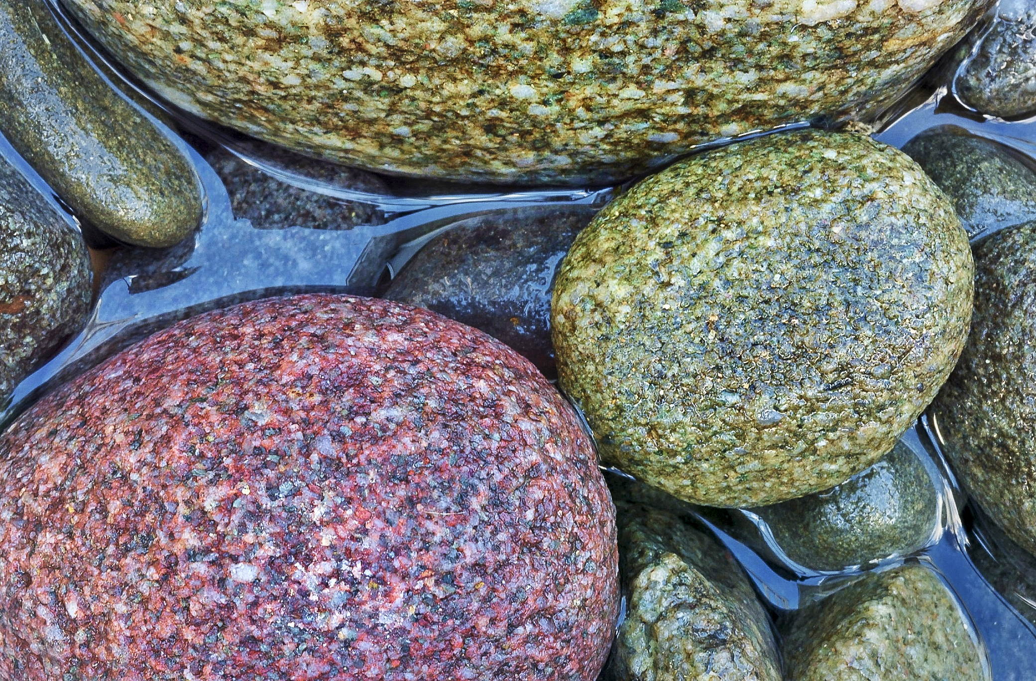 Macro Rocks.jpg
