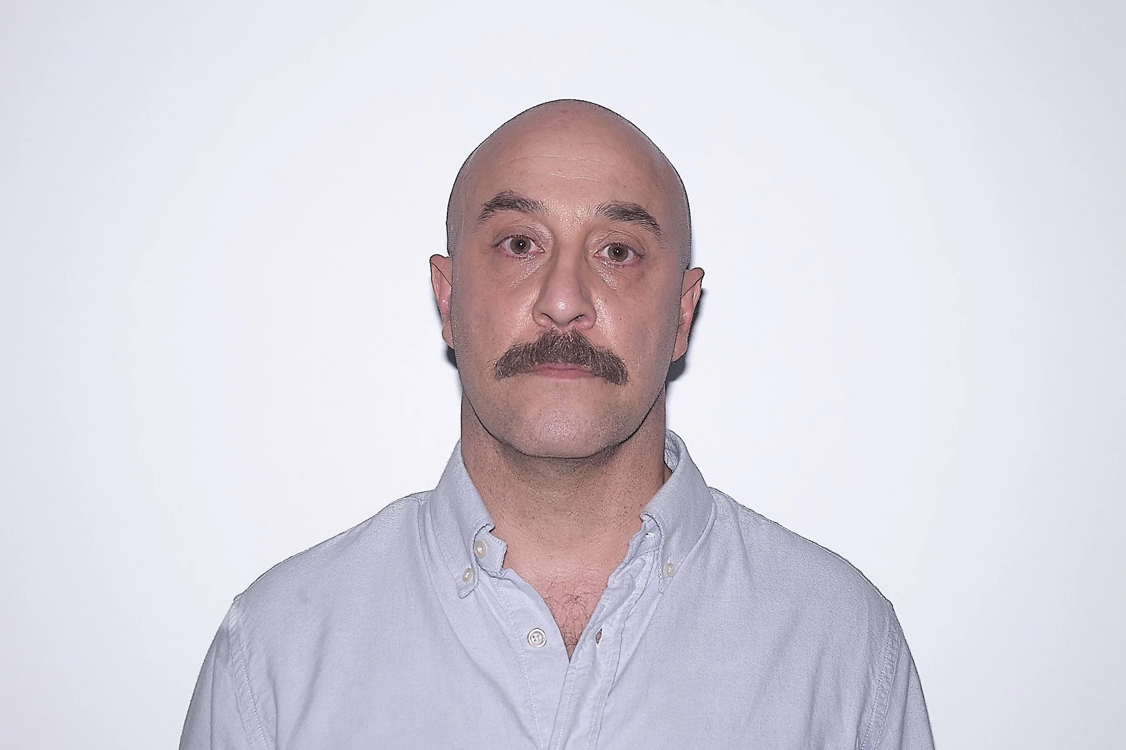 SORTIES DE SCENE MICKAEL CHIRINIAN.jpg