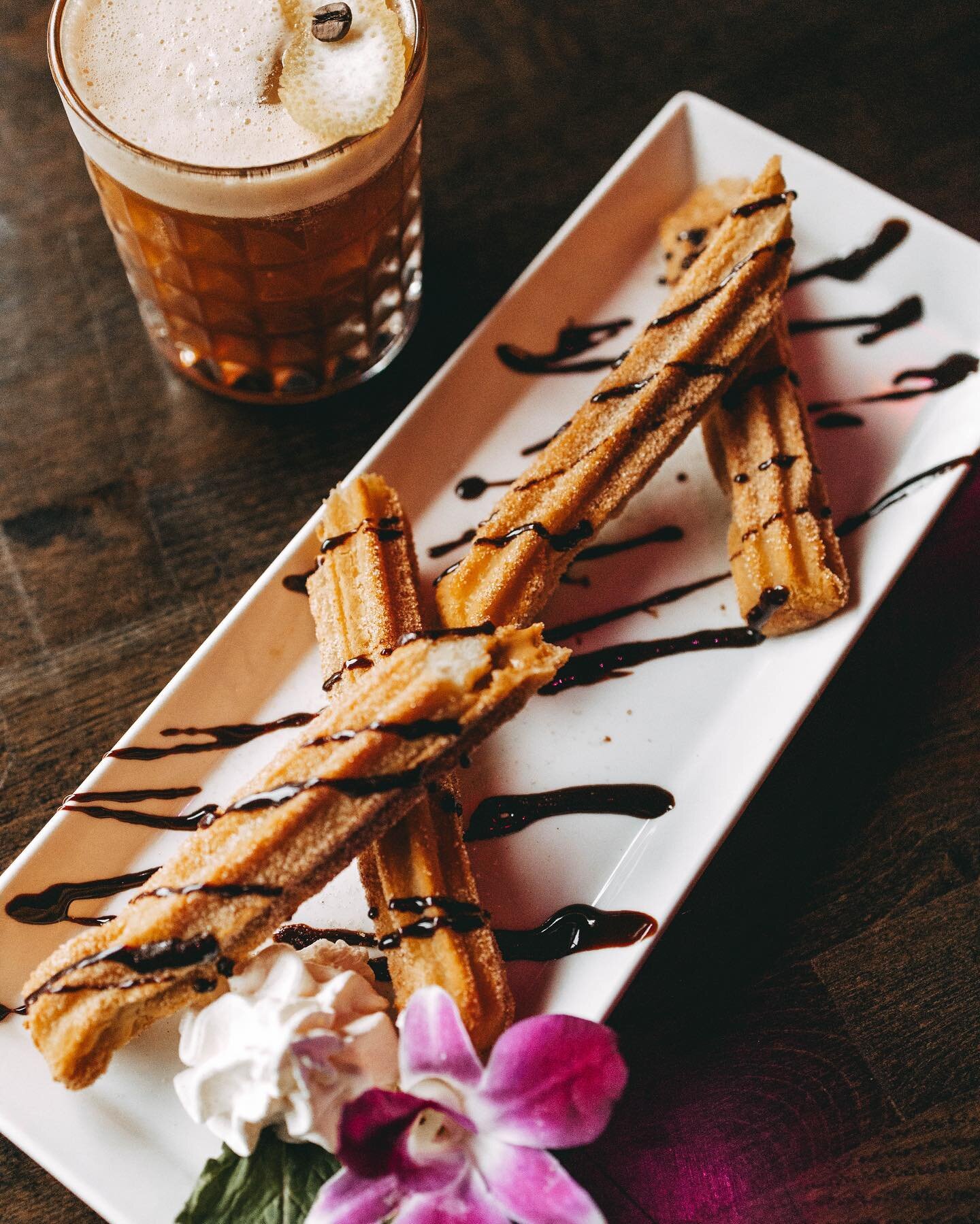 Sweet tooth? No better nightcap then a COPA Carajillo and our Golden Caramel Filled Churros. Now available on our summer menu! 

#COPA #COPADTSP #COPAAMOR